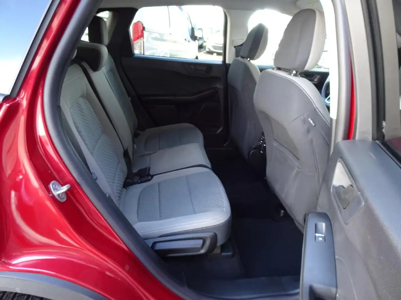 Ford Escape снимка Ford Escape