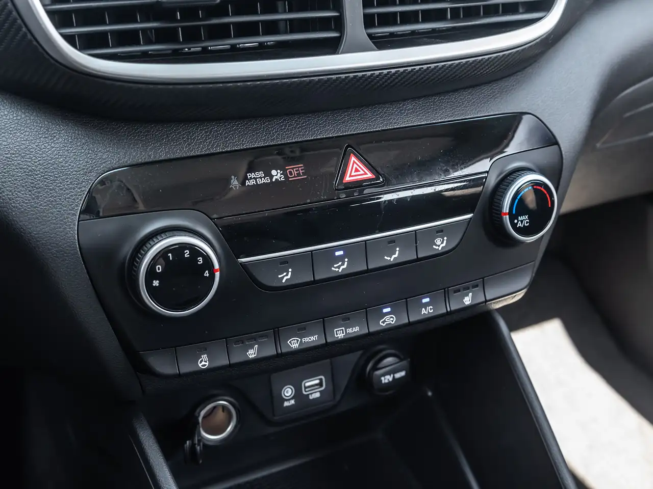 Hyundai TUCSON снимка Hyundai TUCSON