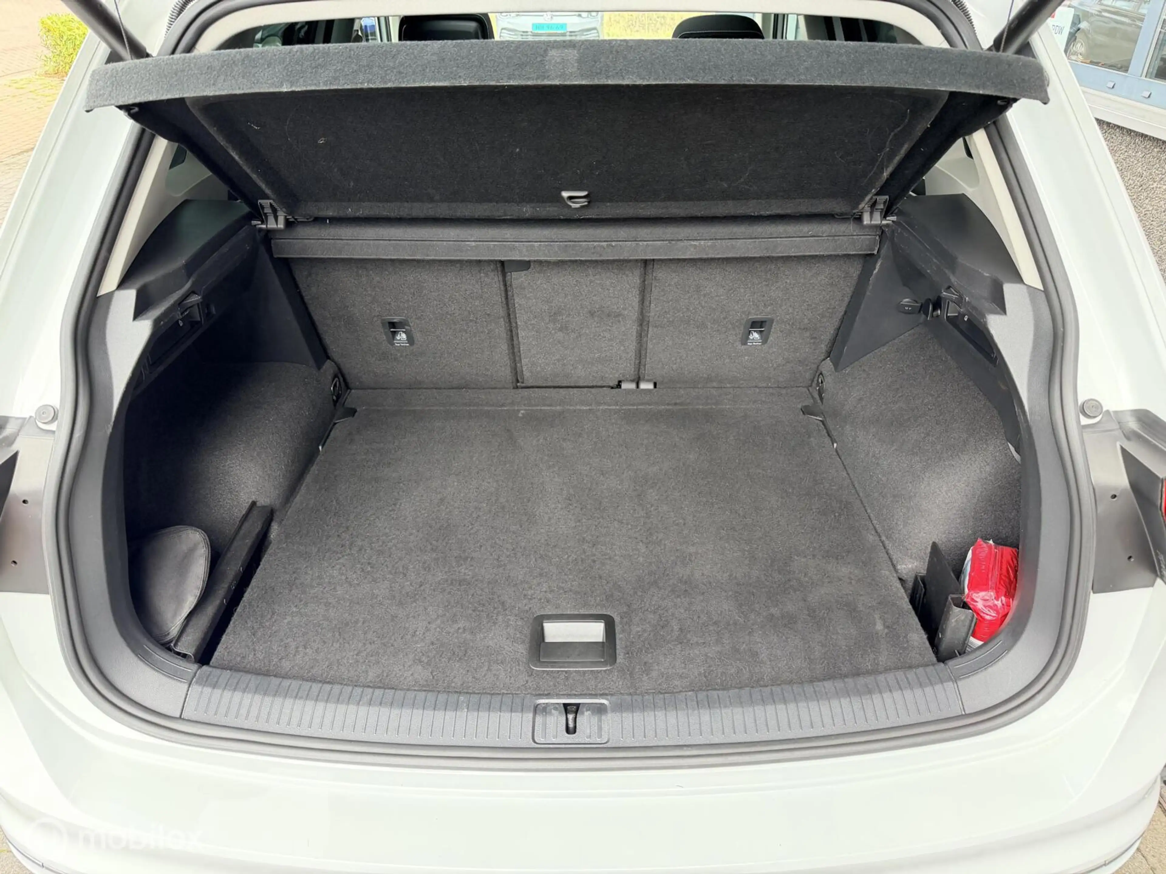 Volkswagen Tiguan 1.5 TSI ACT Business R-Line 2e Eig BOMVOL — photo 22