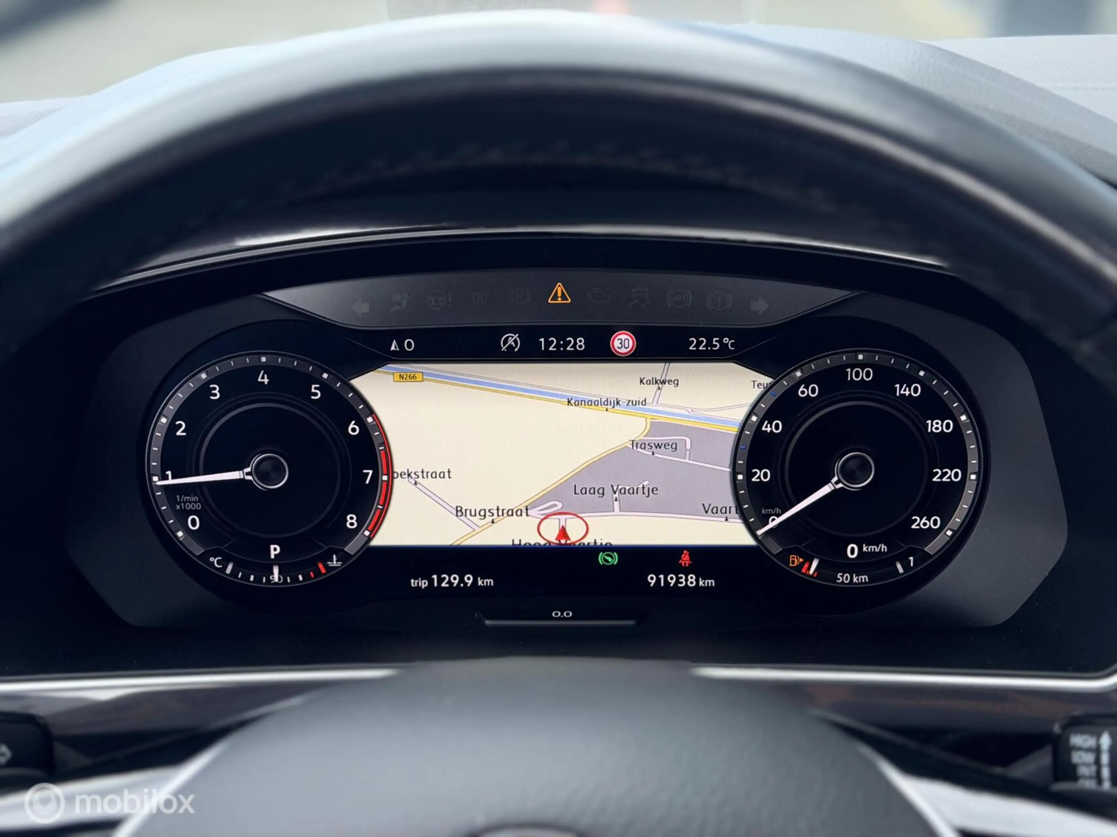Volkswagen Tiguan 1.5 TSI ACT Business R-Line 2e Eig BOMVOL — photo 17