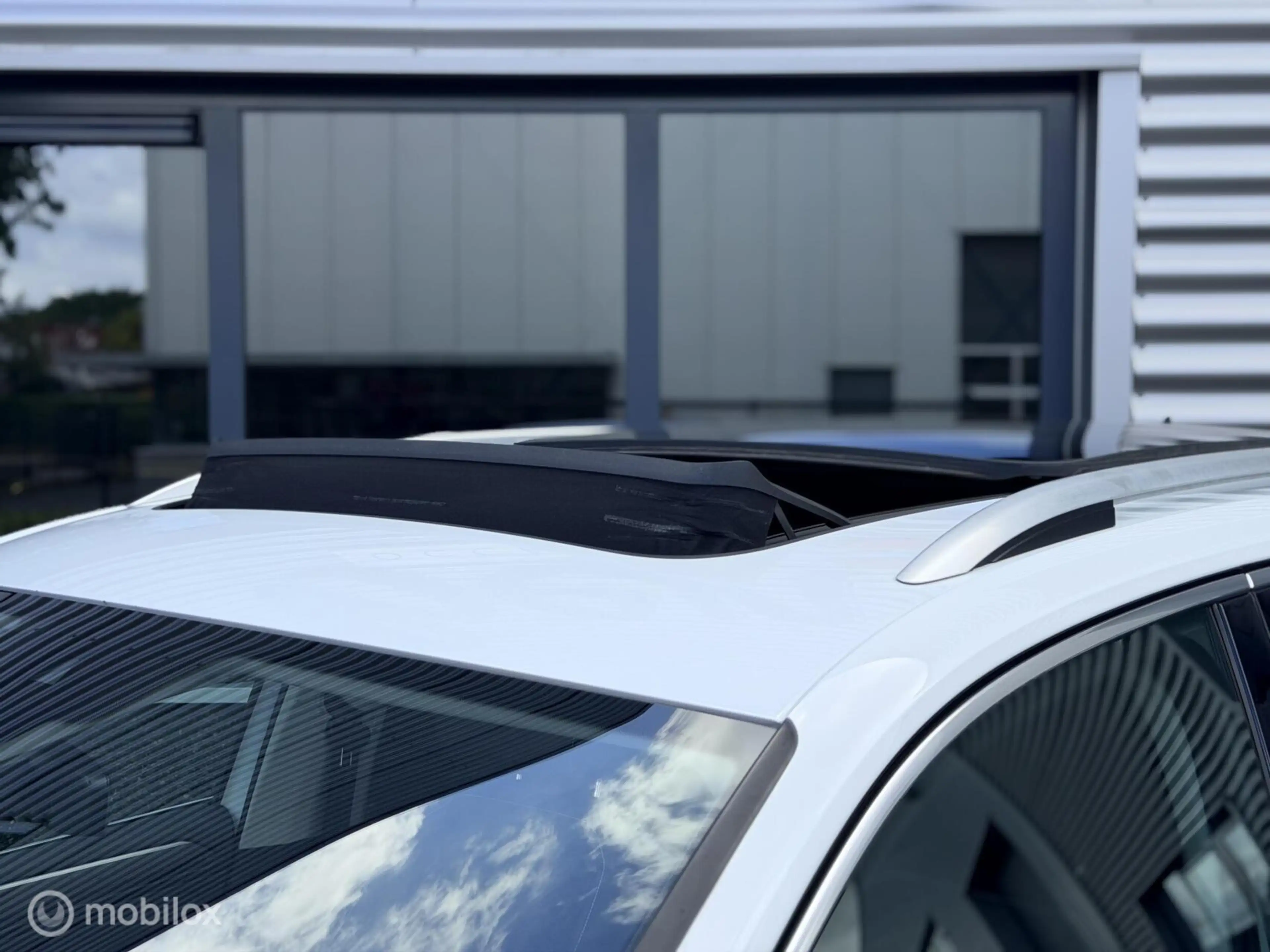 Volkswagen Tiguan 1.5 TSI ACT Business R-Line 2e Eig BOMVOL — photo 5