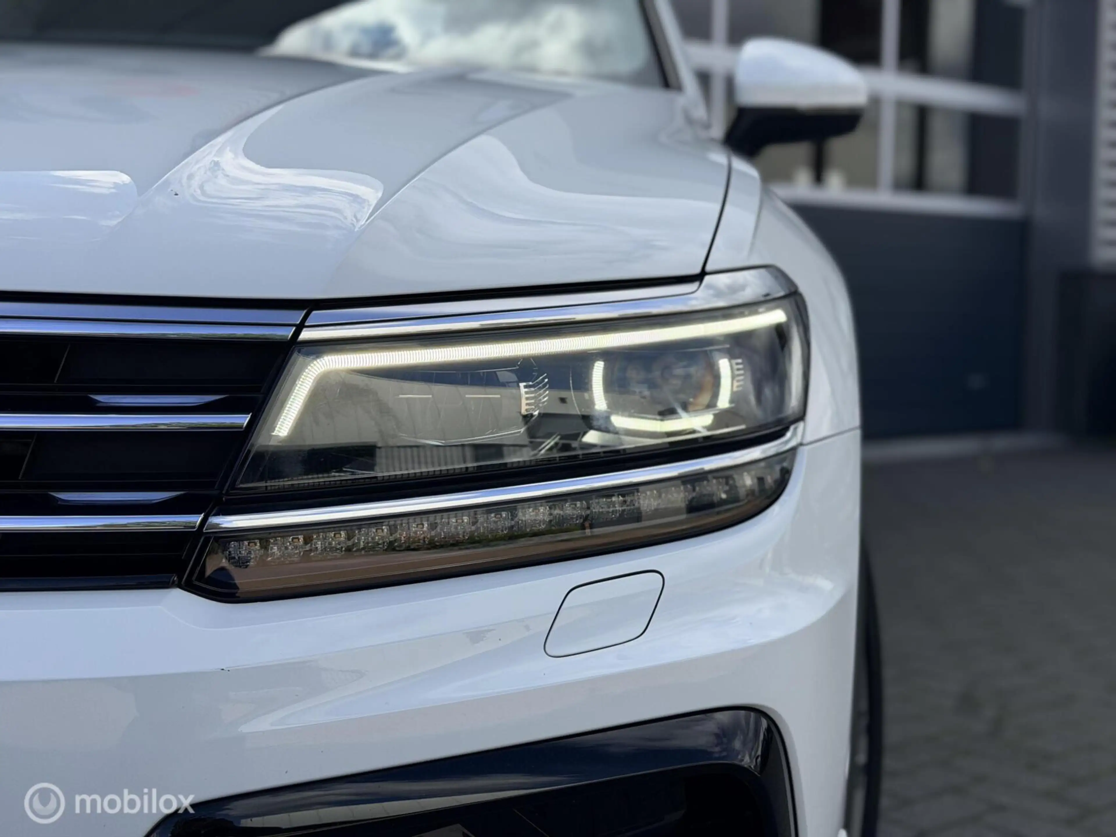 Volkswagen Tiguan 1.5 TSI ACT Business R-Line 2e Eig BOMVOL — photo 4