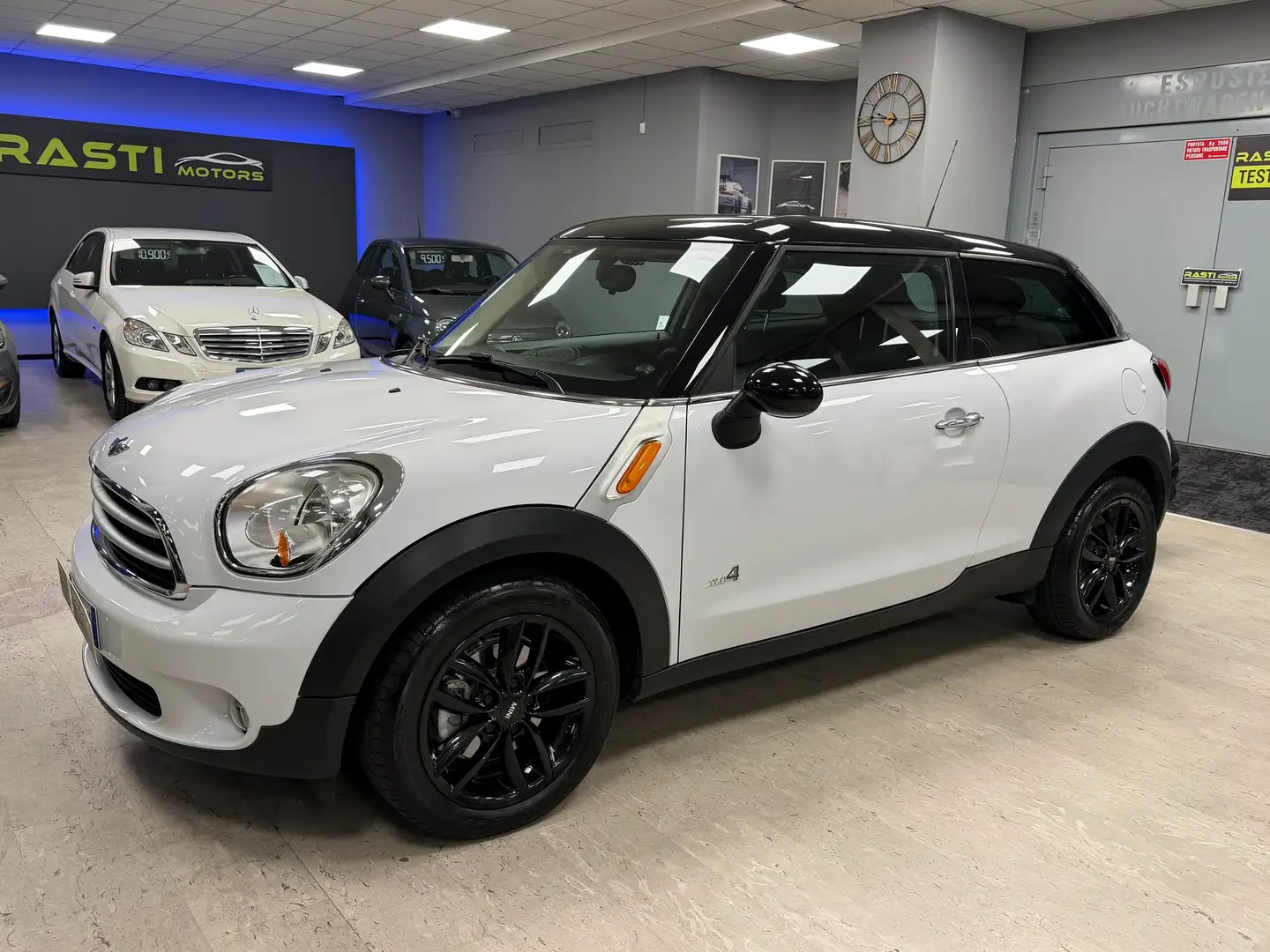 MINI Cooper D Paceman Mini Paceman R61 1.6 all4 (4x4) Blanc - 1