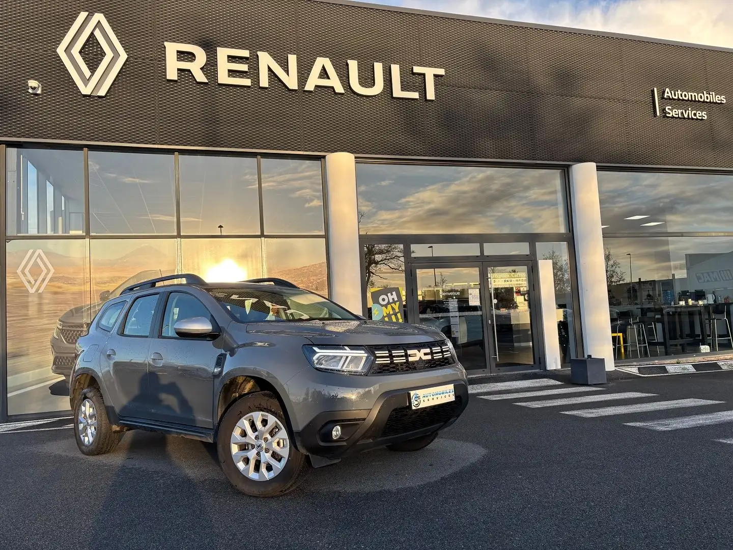 Dacia Duster 1.0 ECO-G 100CH EXPRESSION 4X2 Gris - 1