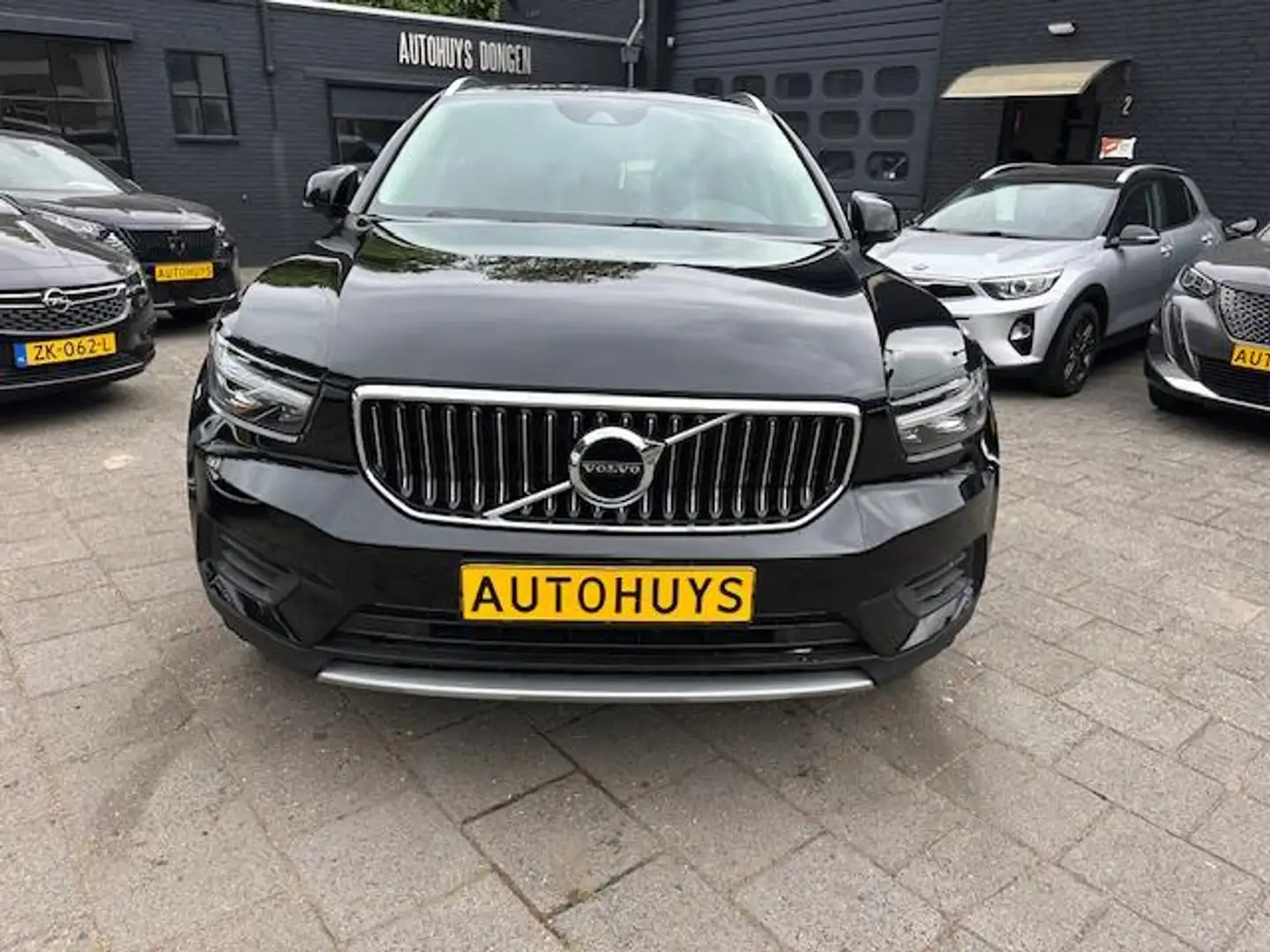 Volvo XC40 2.0 T4 (190pk) Inscription! Aut! Panoramadak! Noir - 2