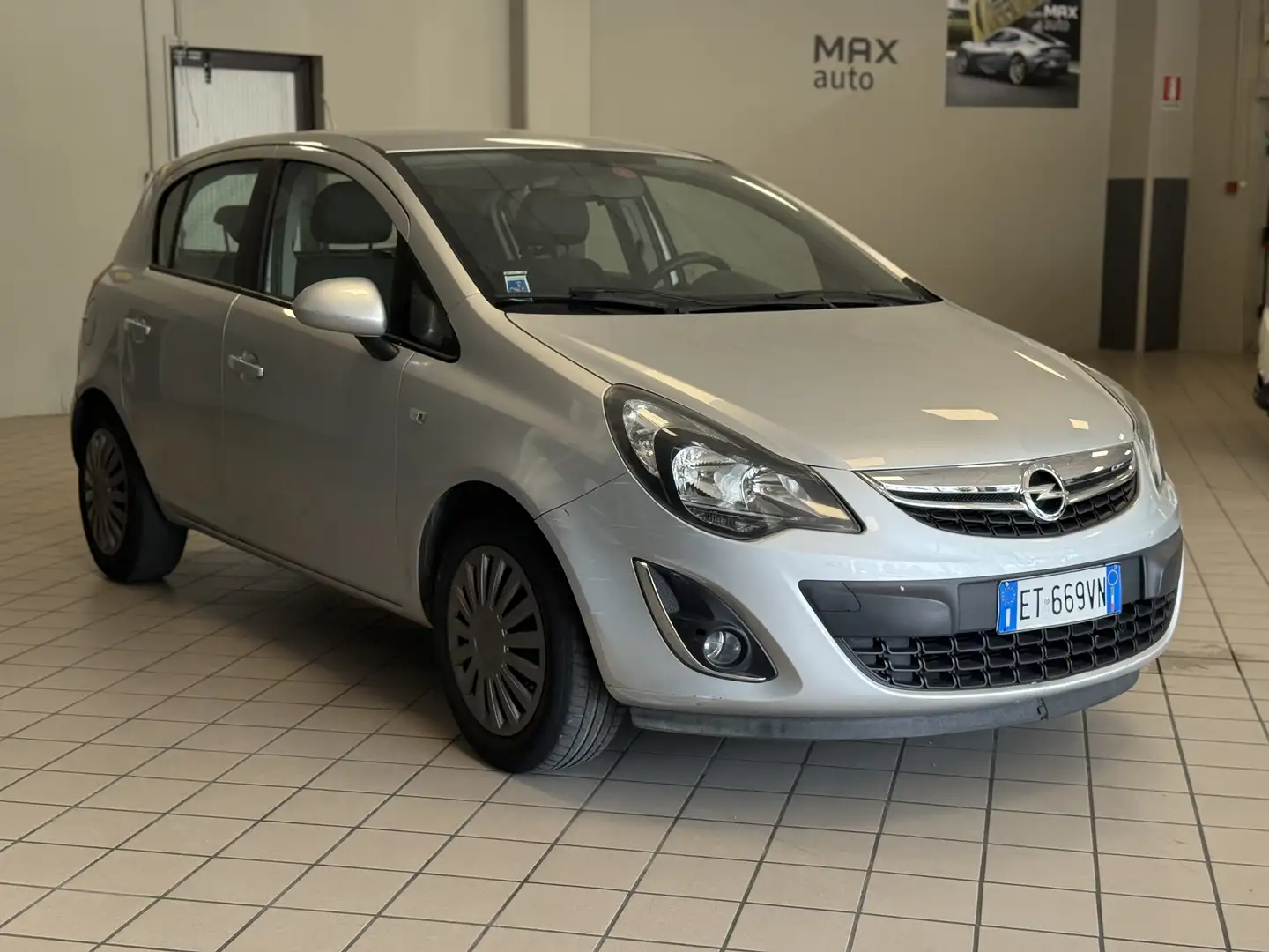Opel Corsa 5p 1.2 Sport 85cv - 2