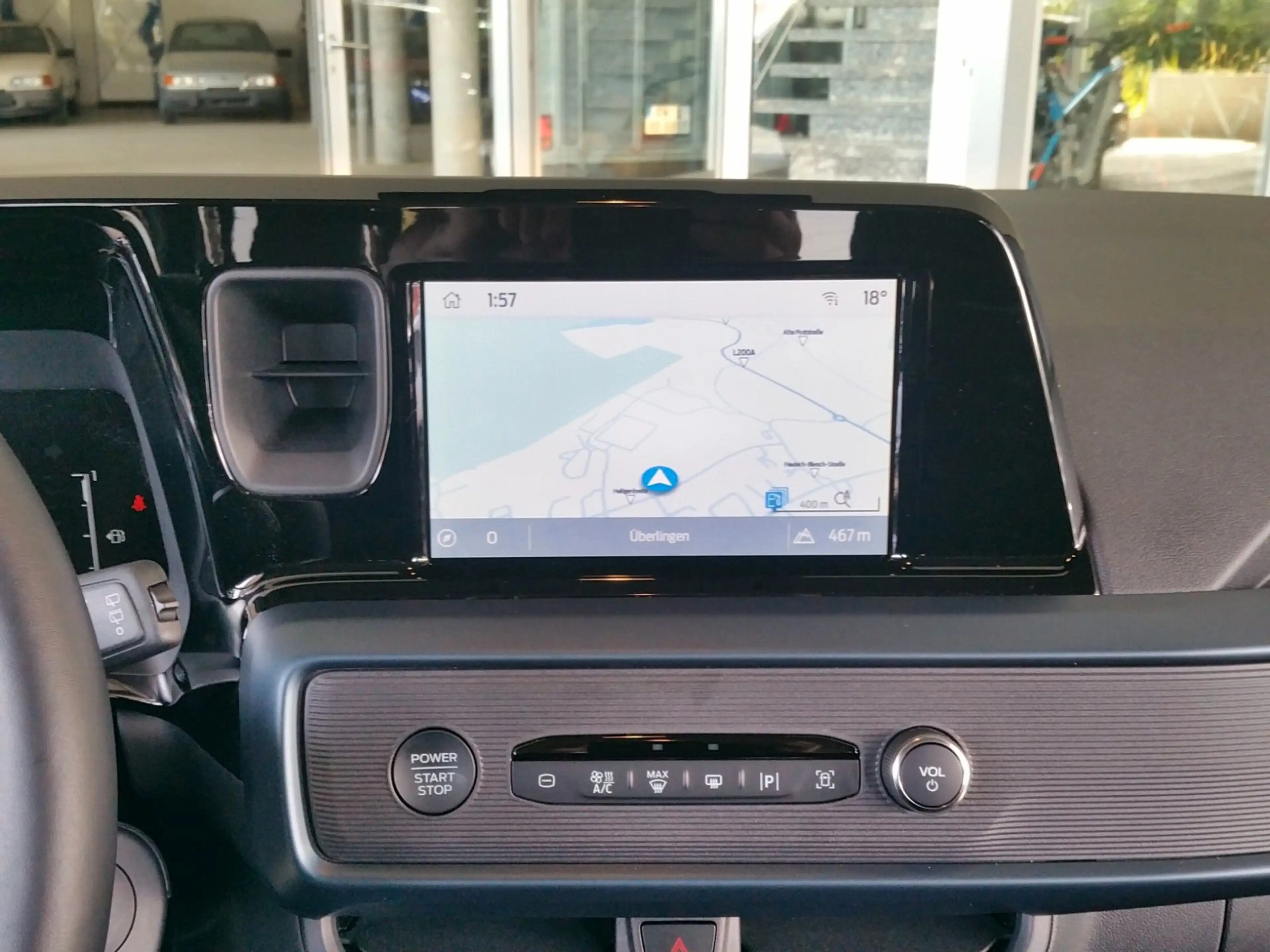 Ford Tourneo Courier Active Navi Kamera Winterp. 1.Ha — photo 10