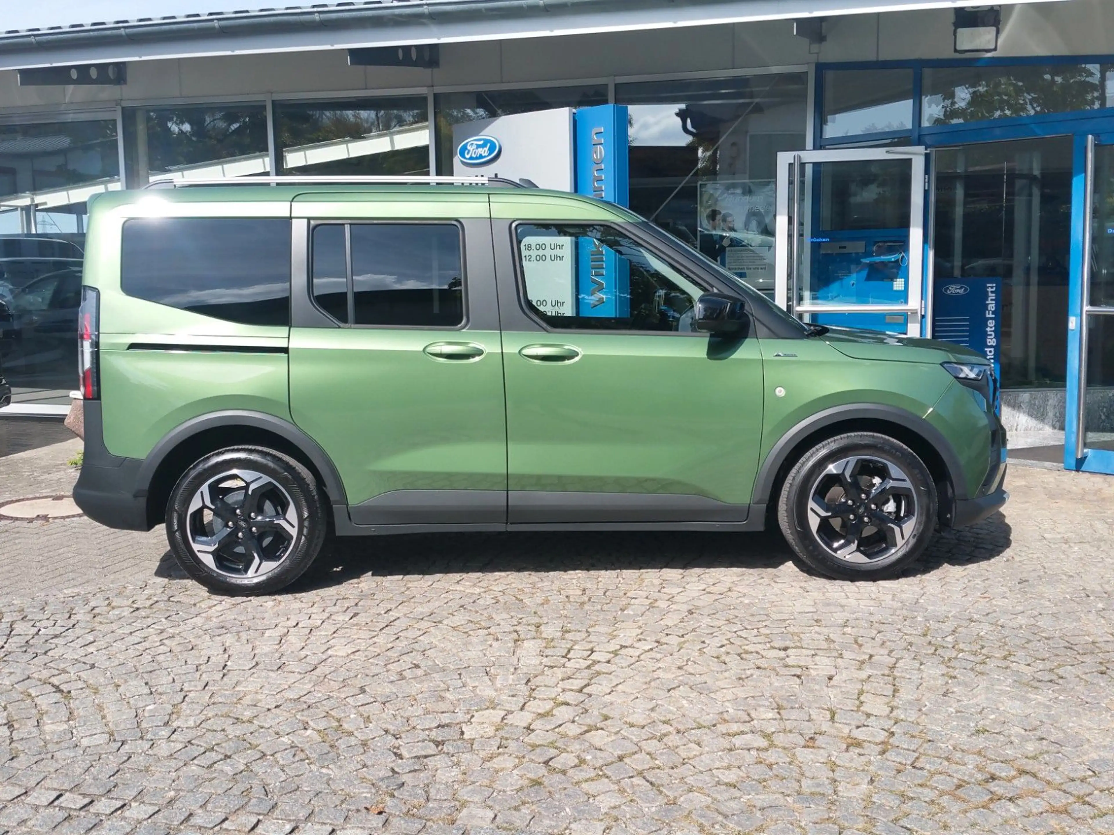 Ford Tourneo Courier Active Navi Kamera Winterp. 1.Ha — photo 15