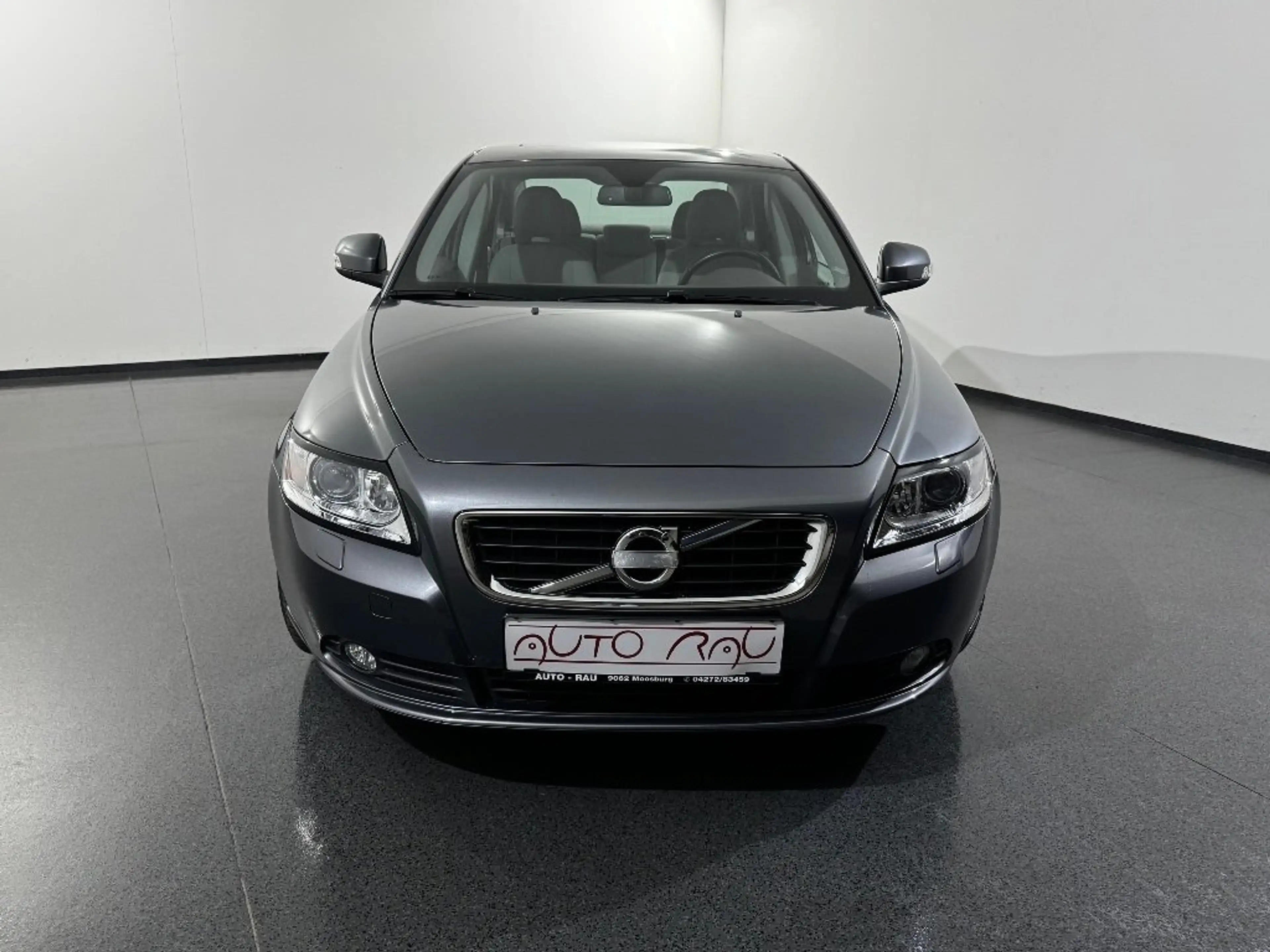 Volvo S40 D2 Business Edition — photo 3