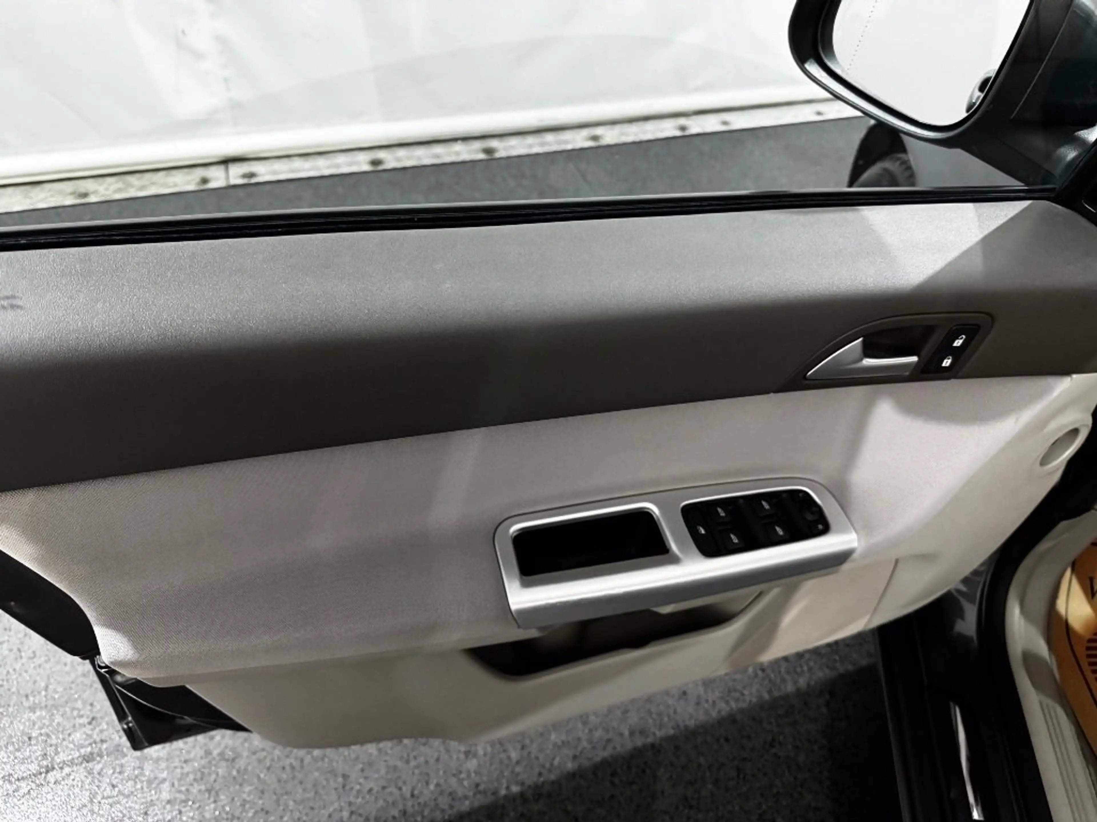 Volvo S40 D2 Business Edition — photo 9