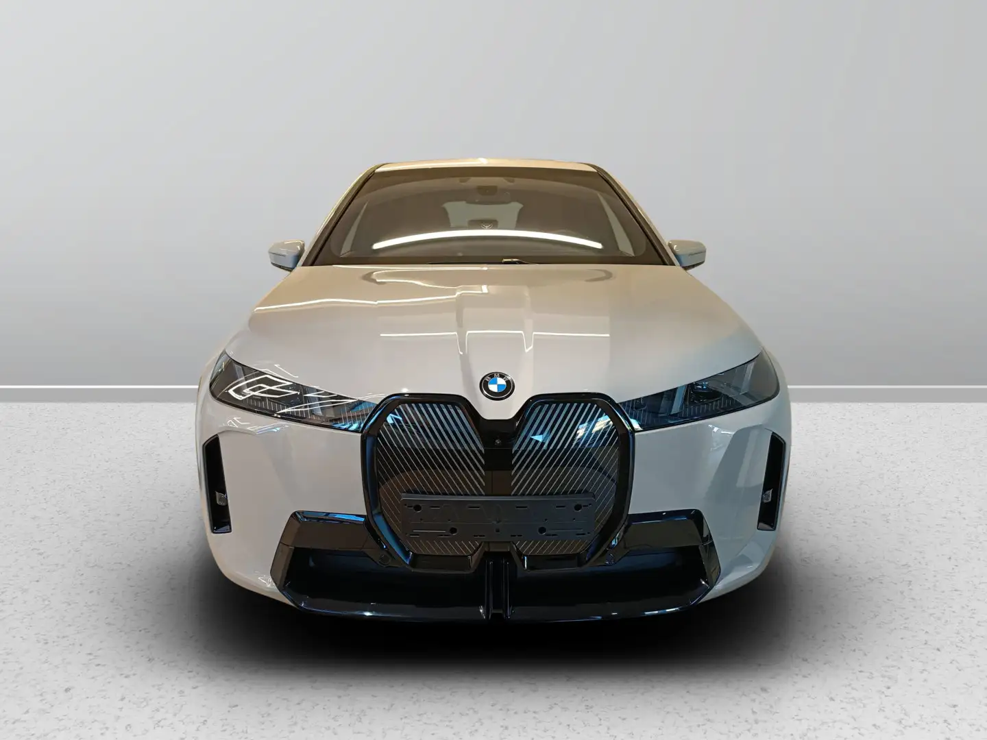 BMW iX X xDrive60 Šedá - 2