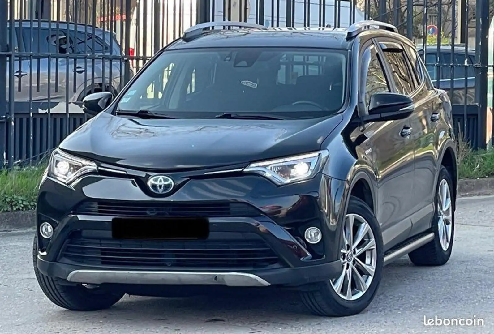 Toyota RAV 4 Hybride IV Phase 2 année 2018 257.000KM Black - 1