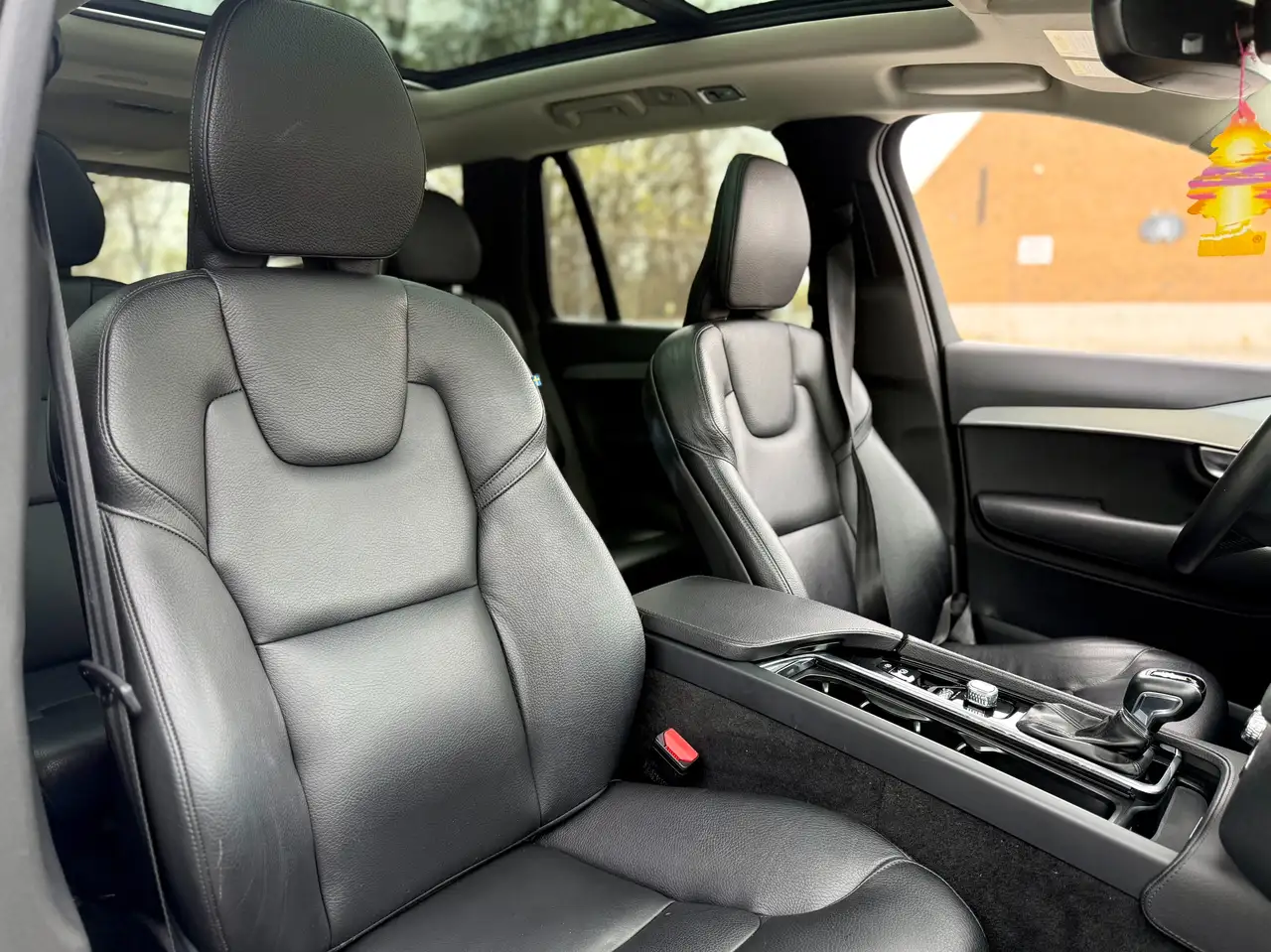 Volvo XC90 снимка Volvo XC90