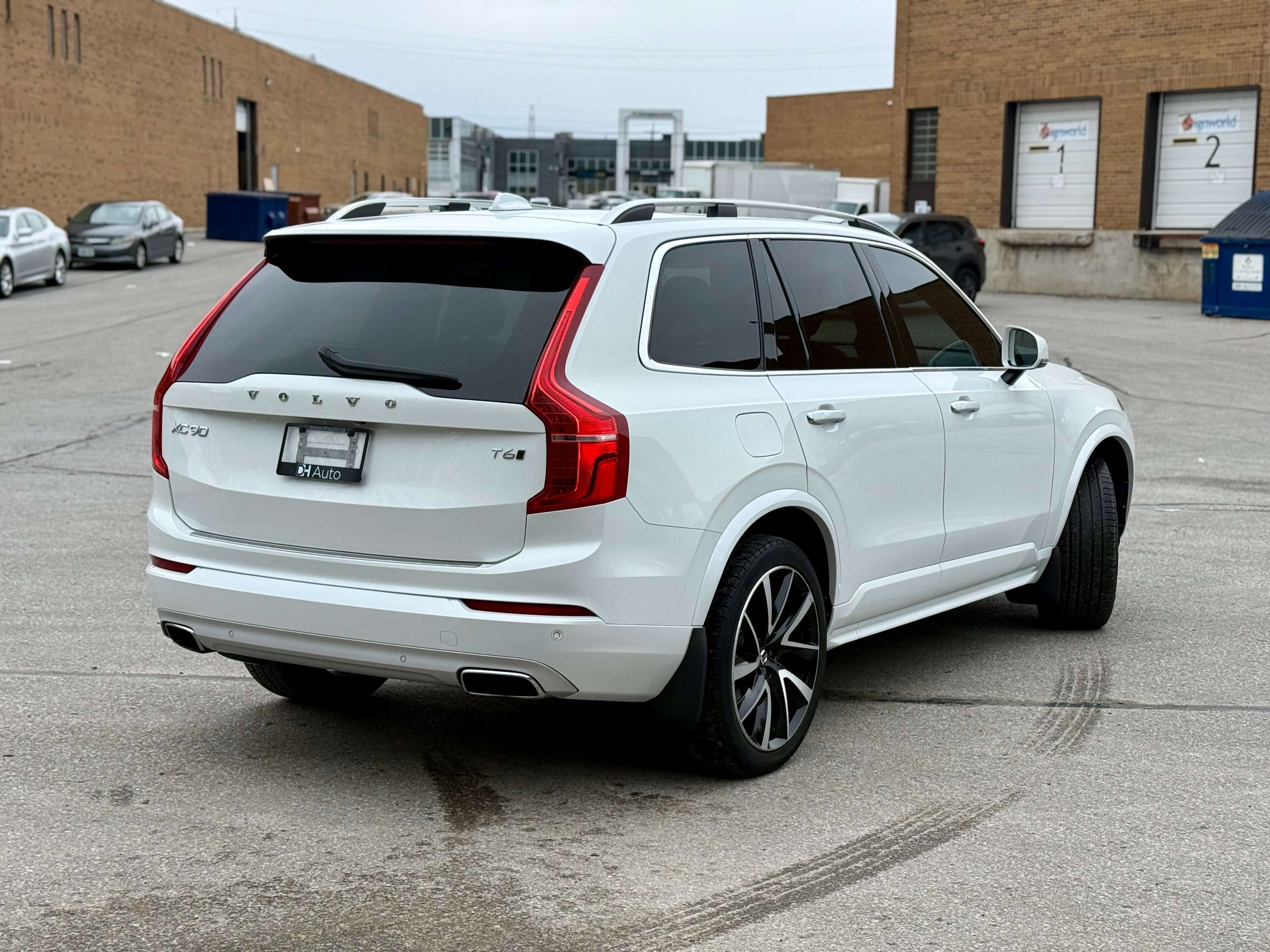 2019 Volvo XC90 Momentum thumb 7