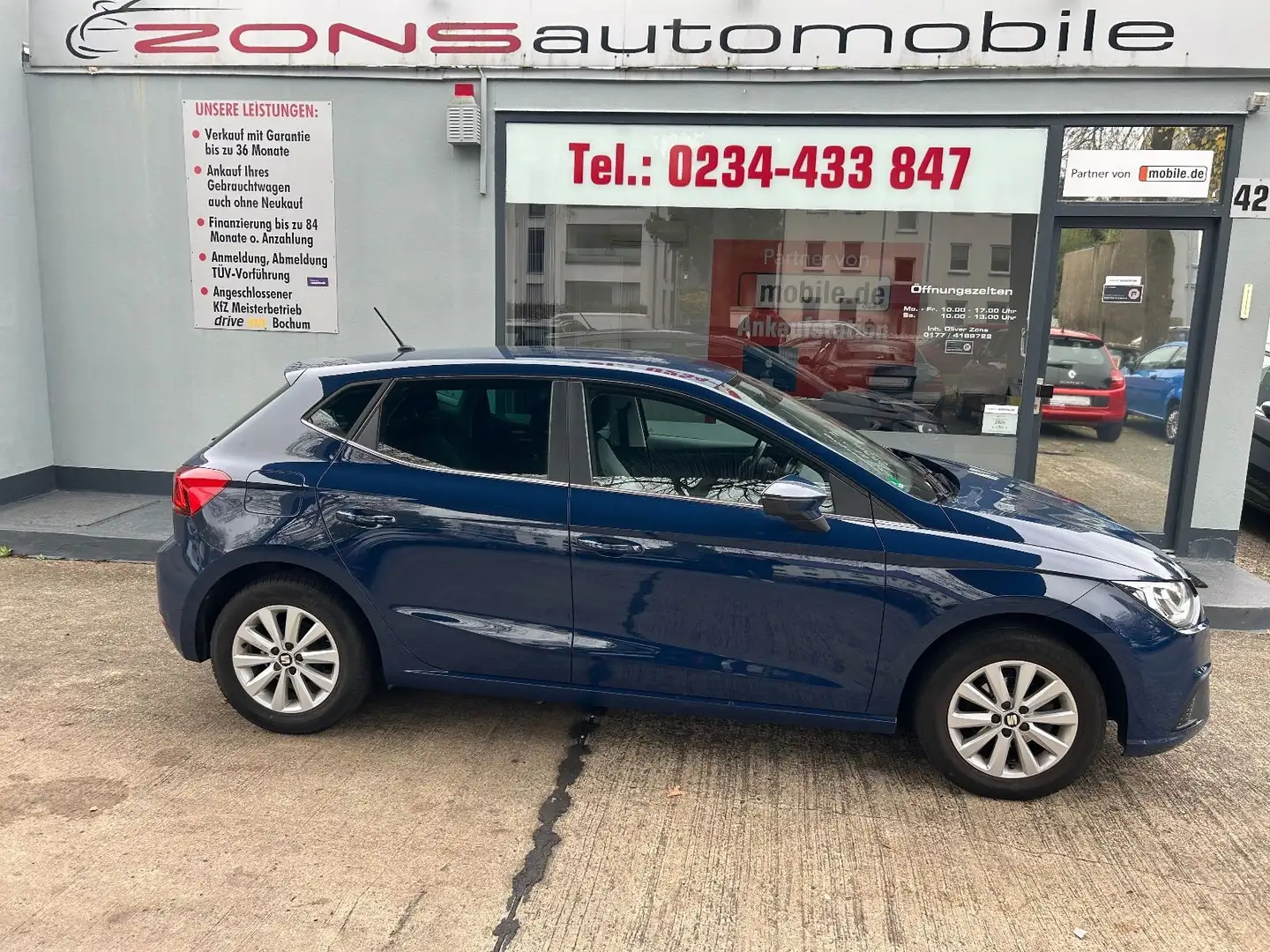 SEAT Ibiza Style+AllwetterLM+NaviZB+BT+SHZ+PDC+LED Blau - 1