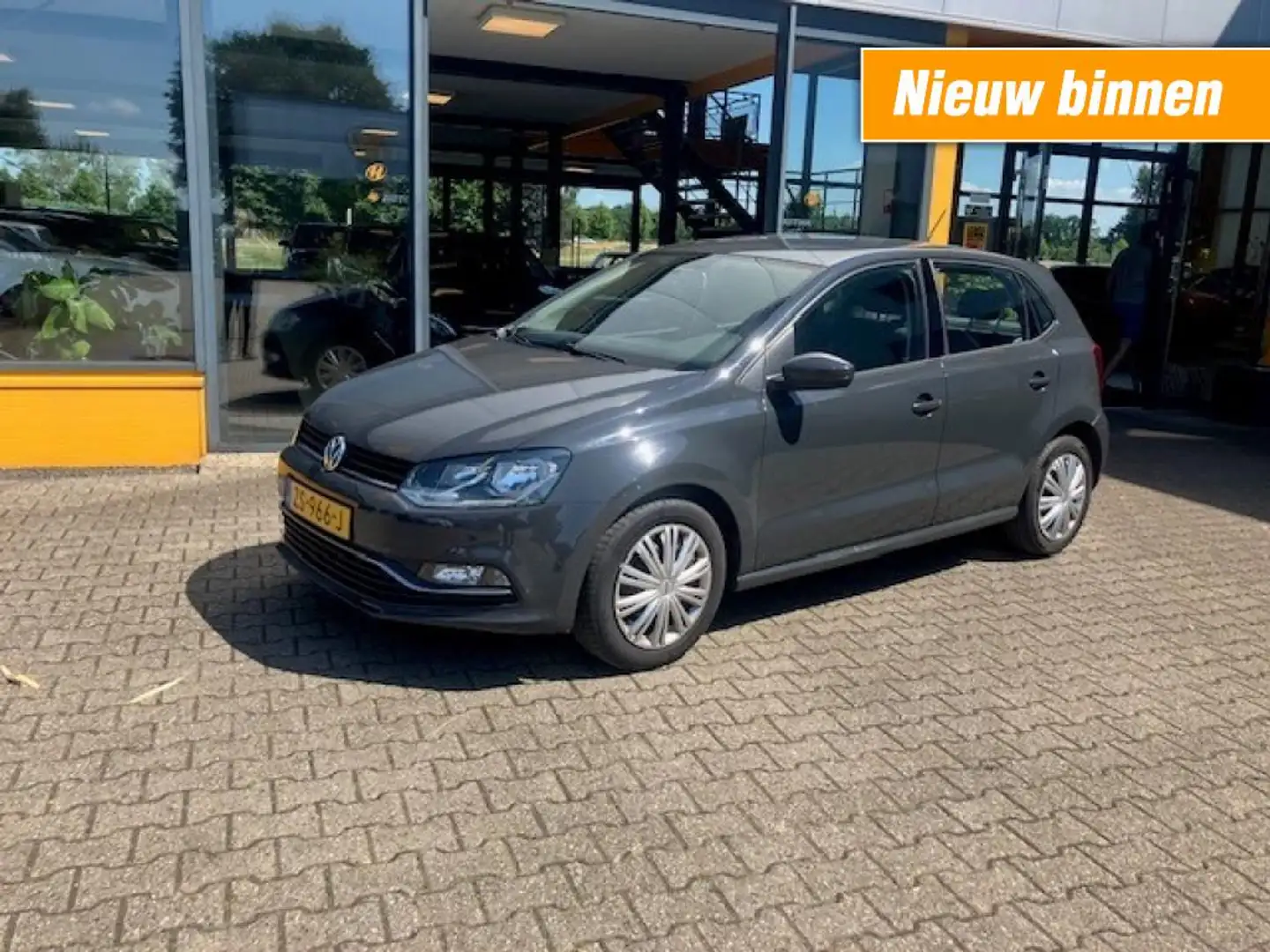 Volkswagen Polo 1.2 TSI Comfortline Grau - 1