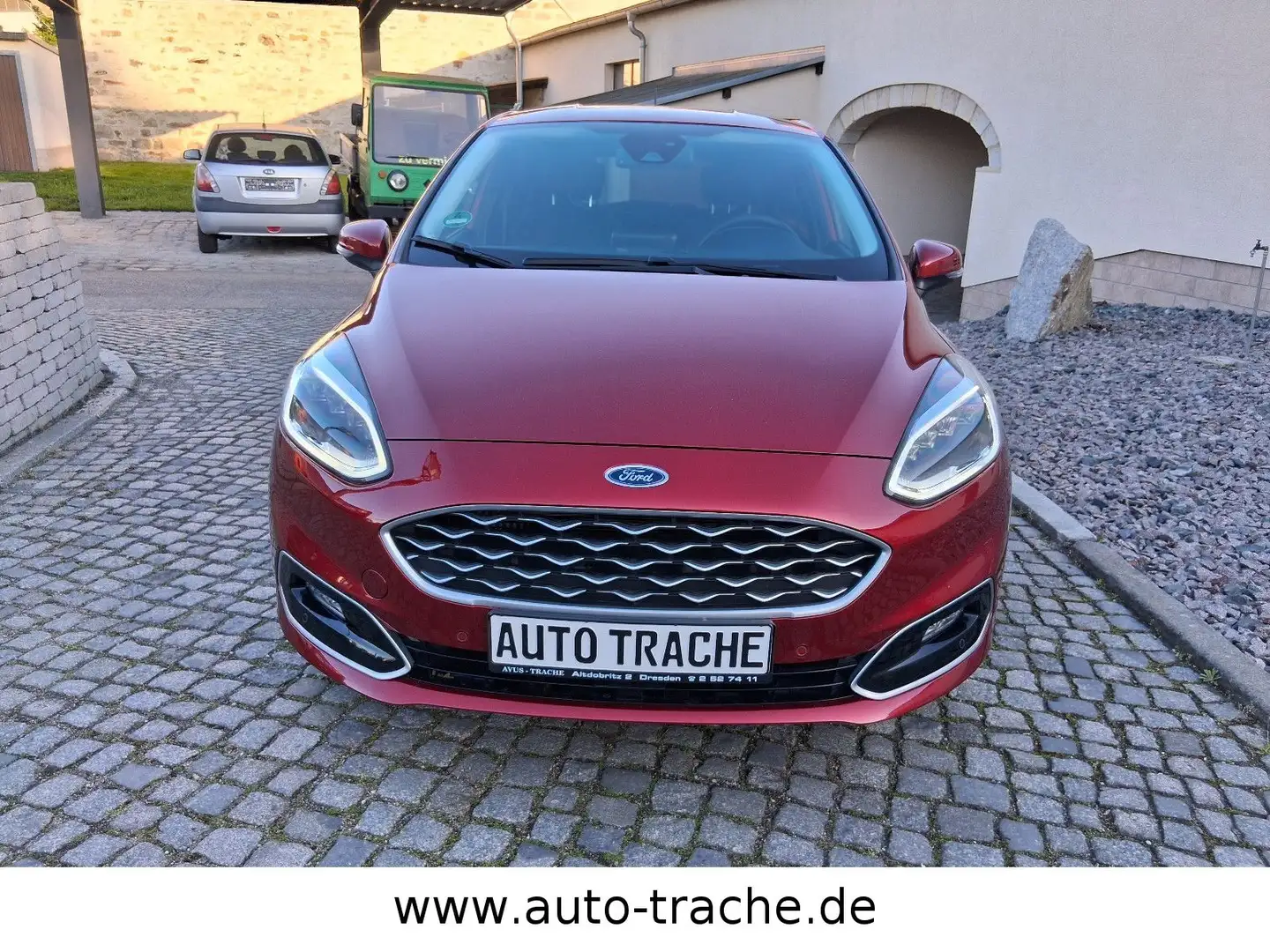 Ford Fiesta Vignale SH Navi Automatik PDC V+ H Rot - 2