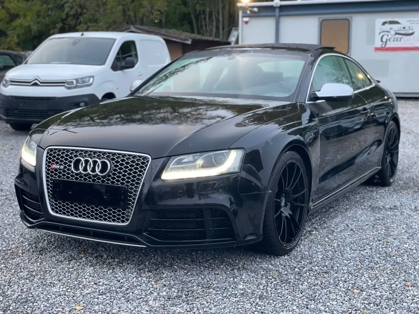 Audi RS5 4.2i V8 FSI Quattro S tronic TVA Déductible Zwart - 1