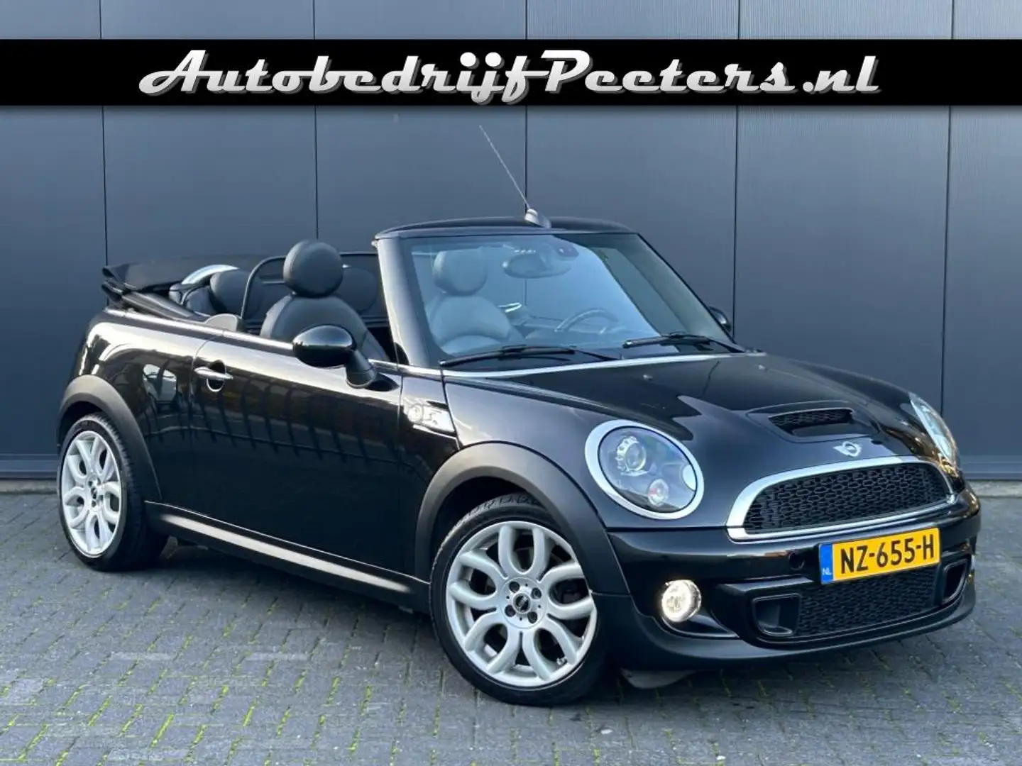 MINI Cooper S Cabrio Cooper S 184pk Chili Leder Navi Cruise Xenon PDC Noir - 1