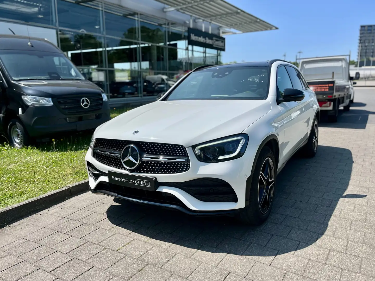 Mercedes-Benz GLC 220 d 4-Ma Business Solution (EU6AP) Blanc - 1