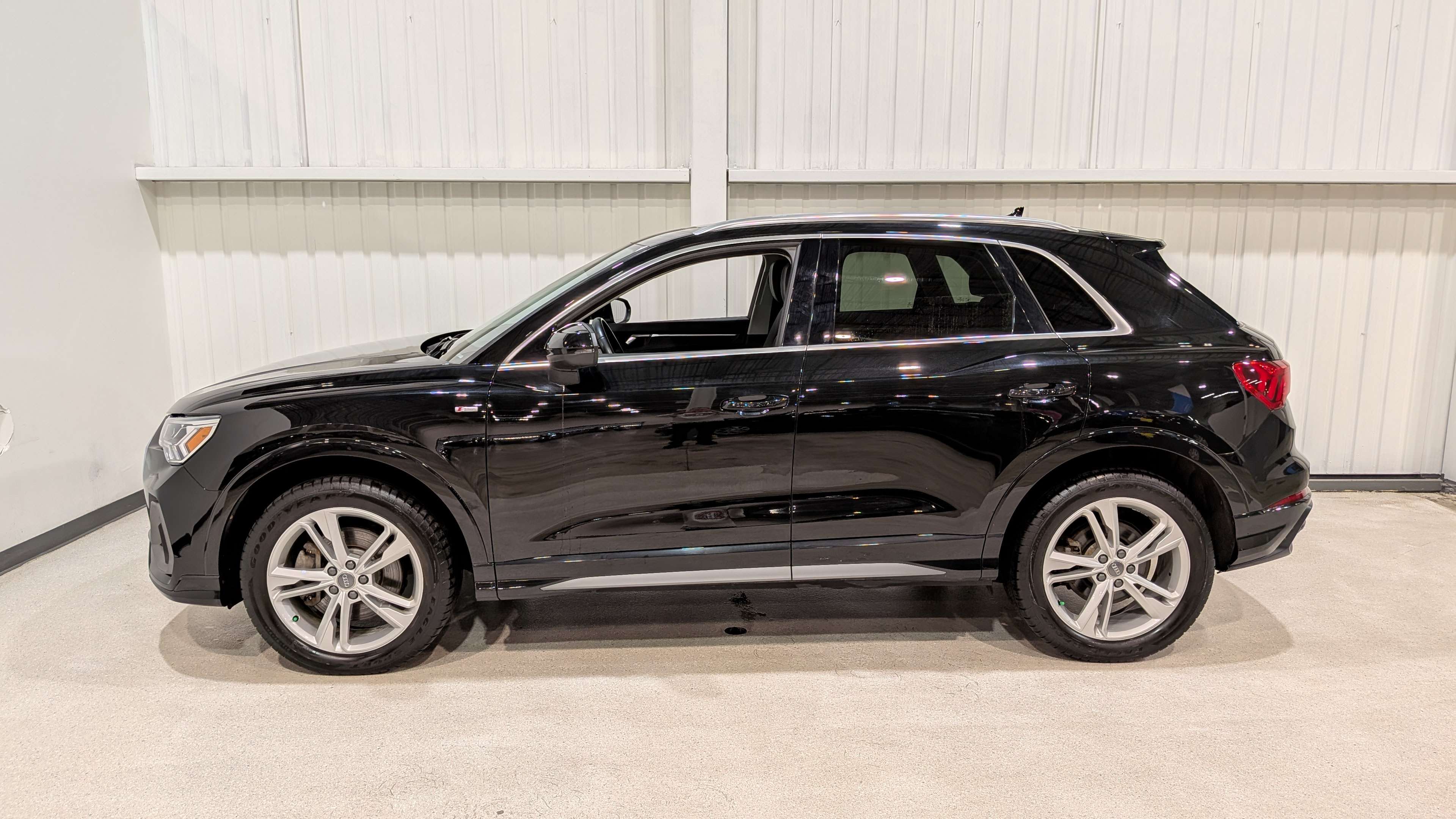 Audi Q3 2021