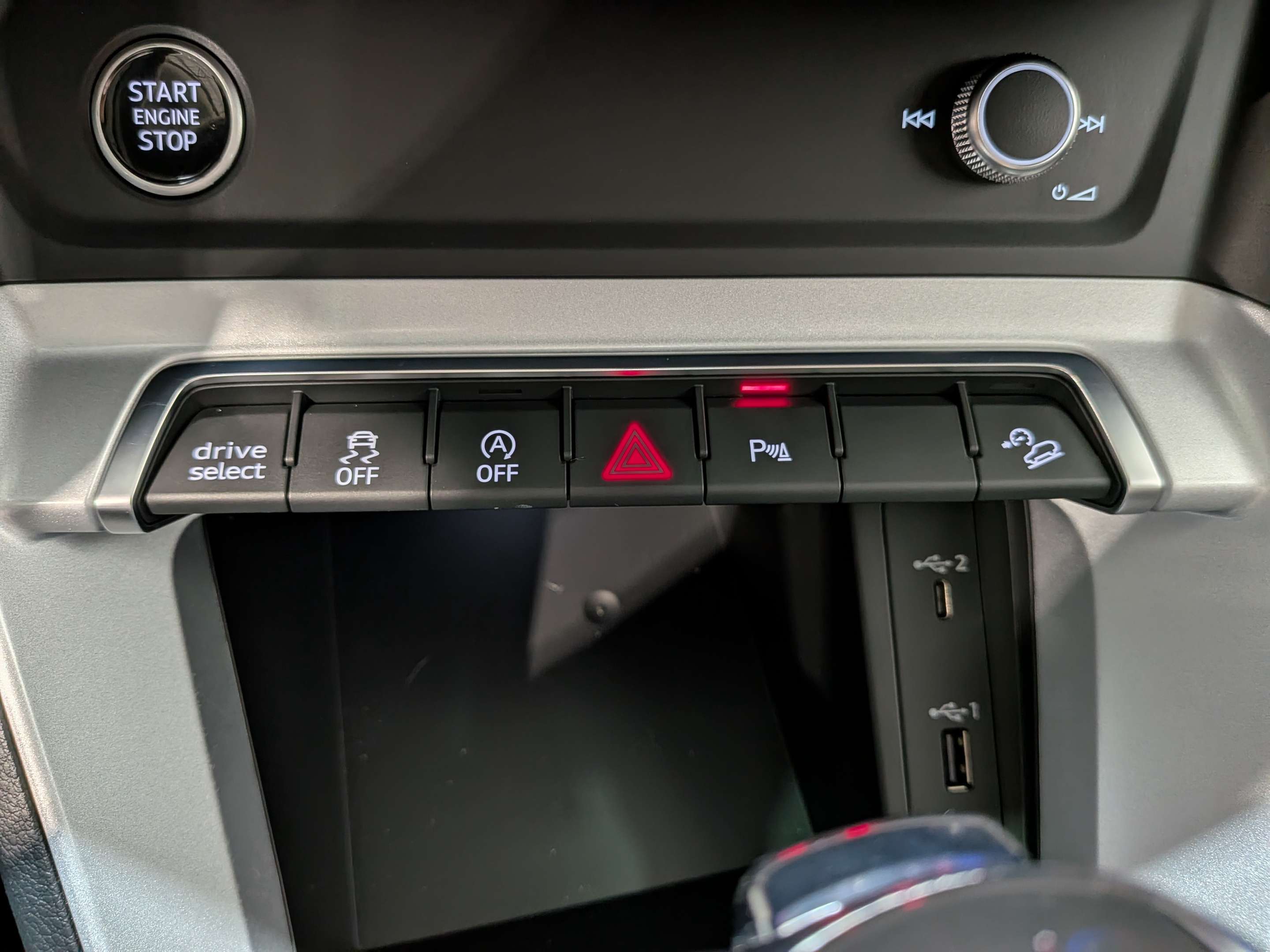 Audi Q3 2021