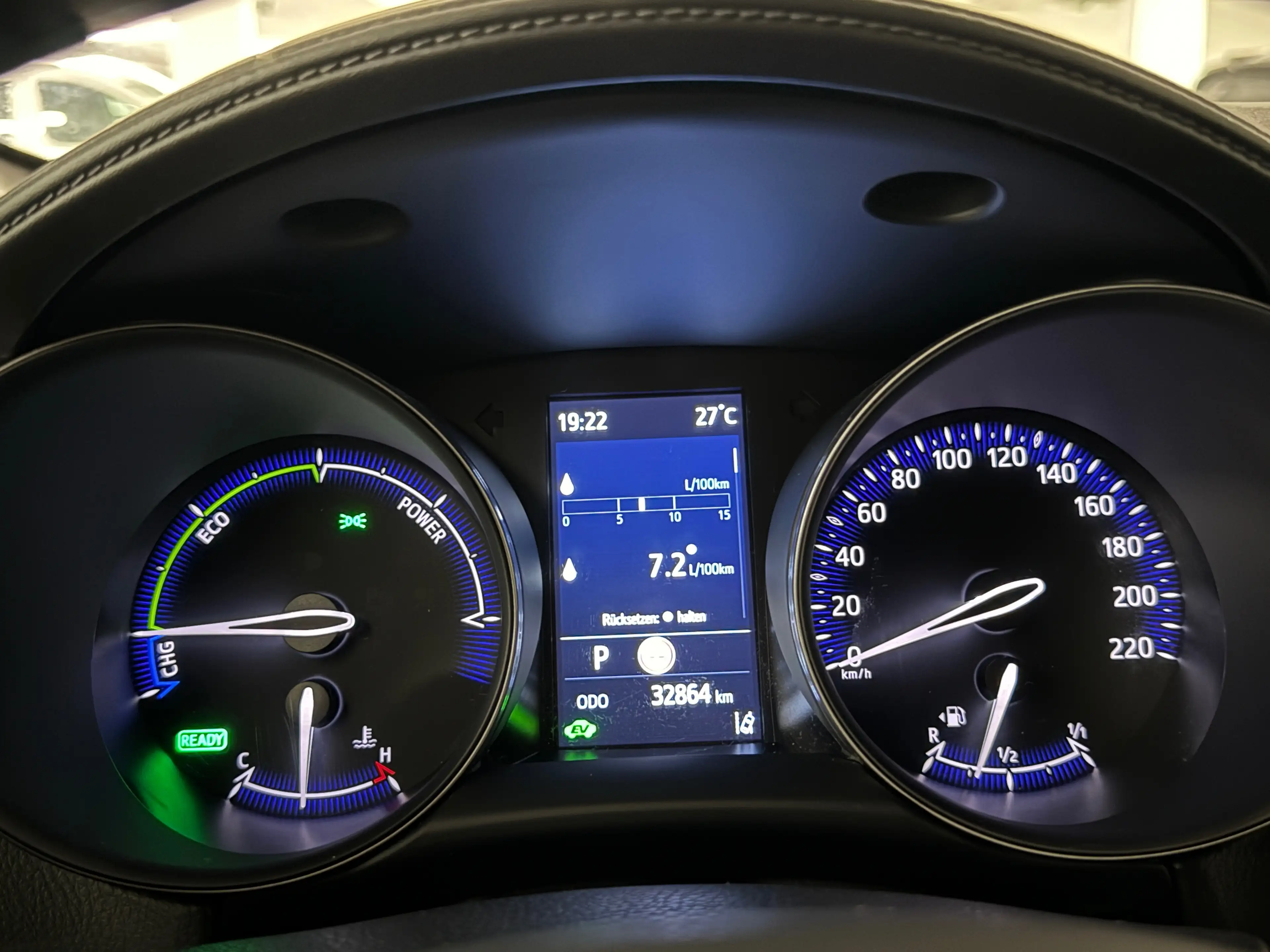 Toyota C-HR 1.8 VVT-i Hybrid Flow*AHK*Kamera*1 Hand* — photo 11