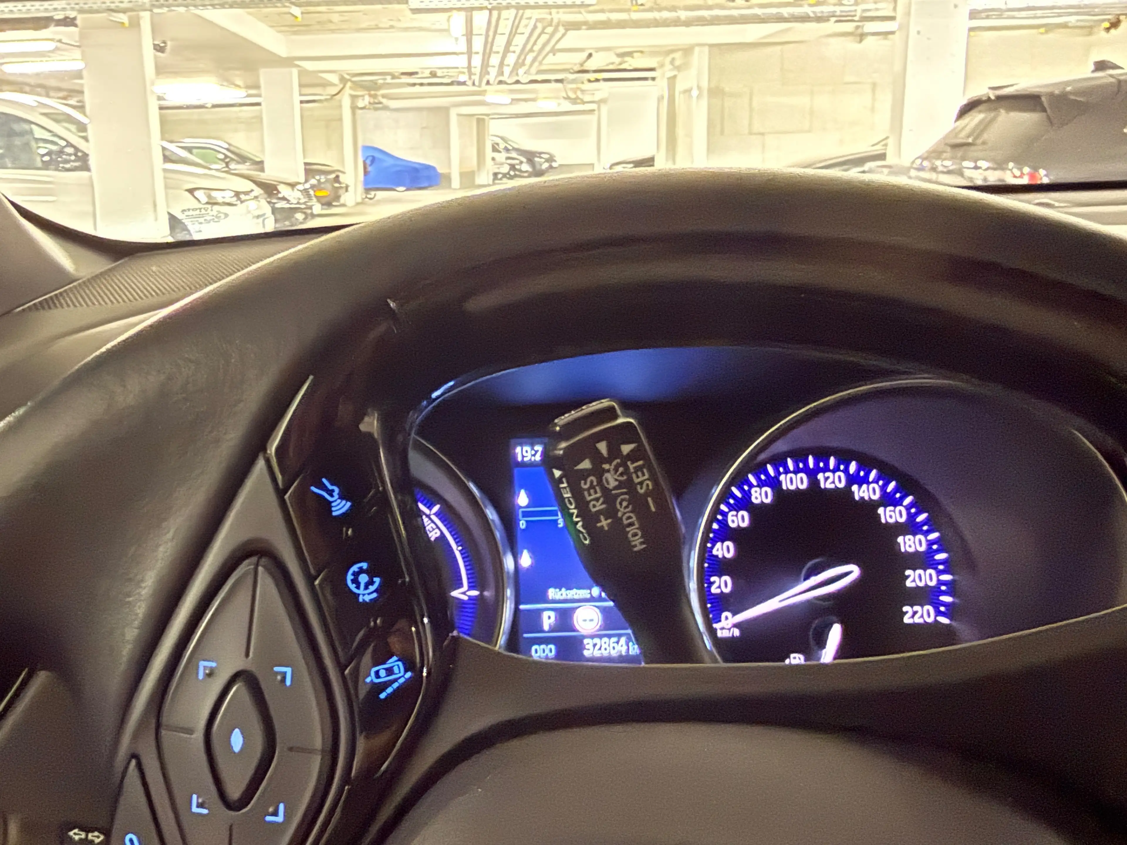 Toyota C-HR 1.8 VVT-i Hybrid Flow*AHK*Kamera*1 Hand* — photo 15