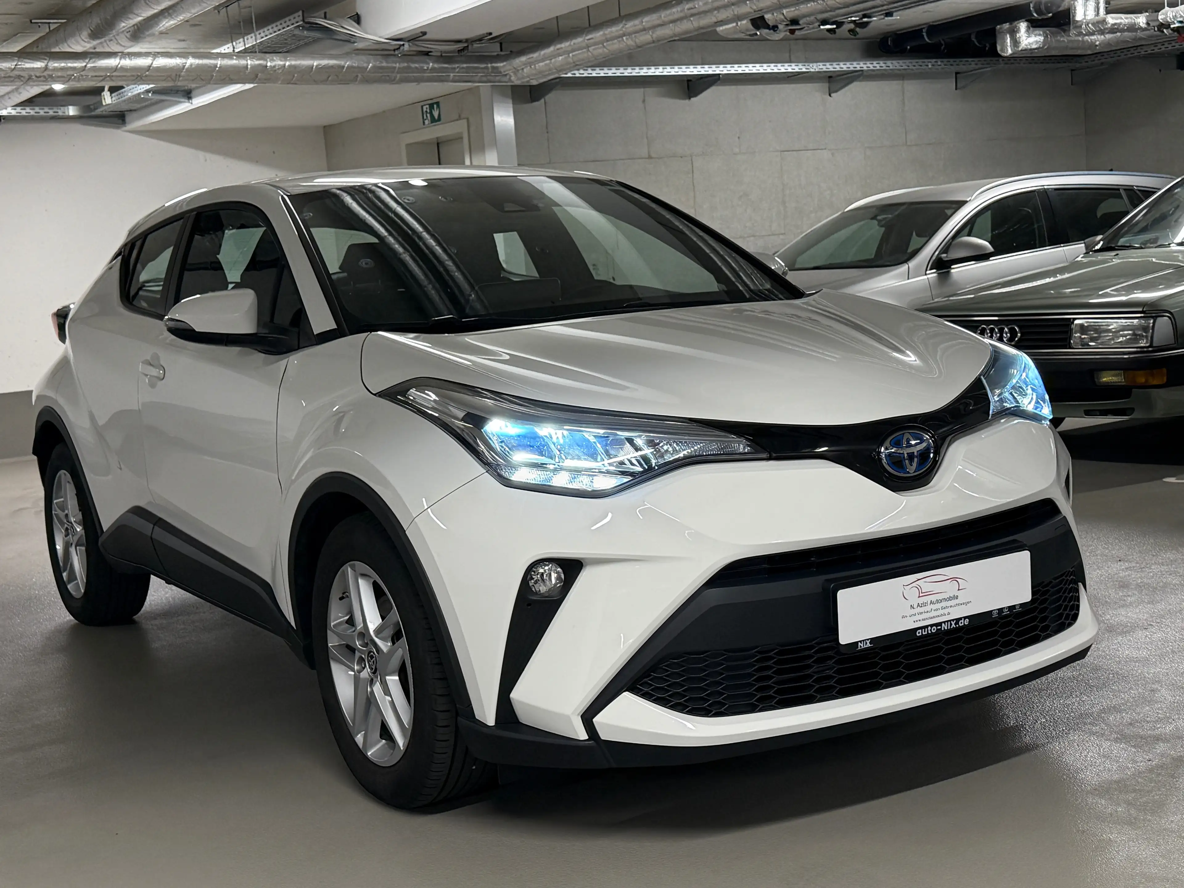 Toyota C-HR 1.8 VVT-i Hybrid Flow*AHK*Kamera*1 Hand*