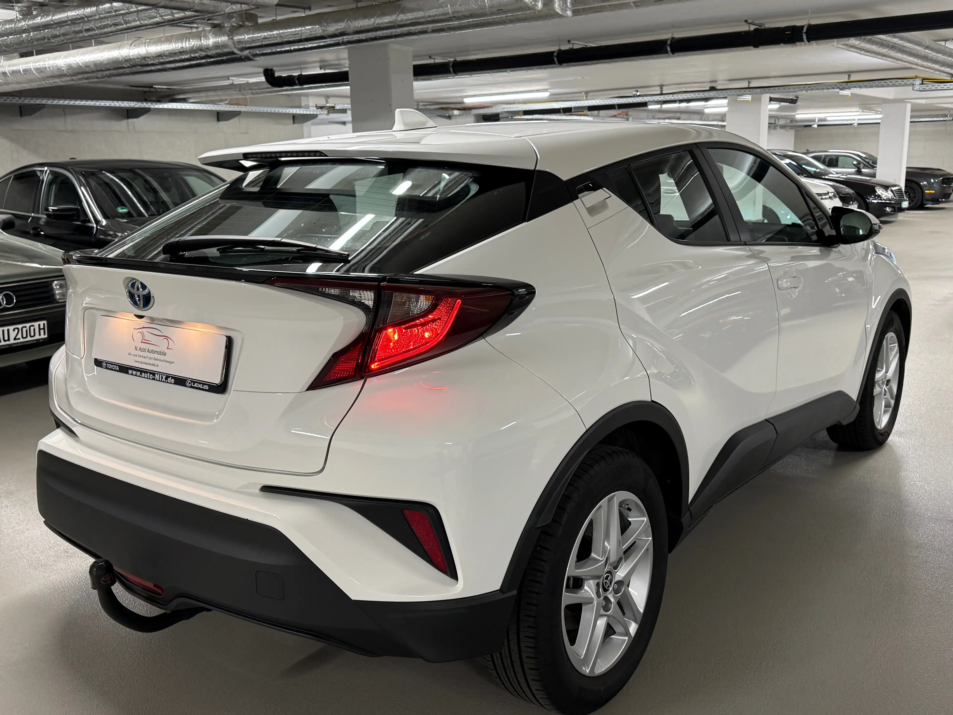 Toyota C-HR 1.8 VVT-i Hybrid Flow*AHK*Kamera*1 Hand* — photo 3