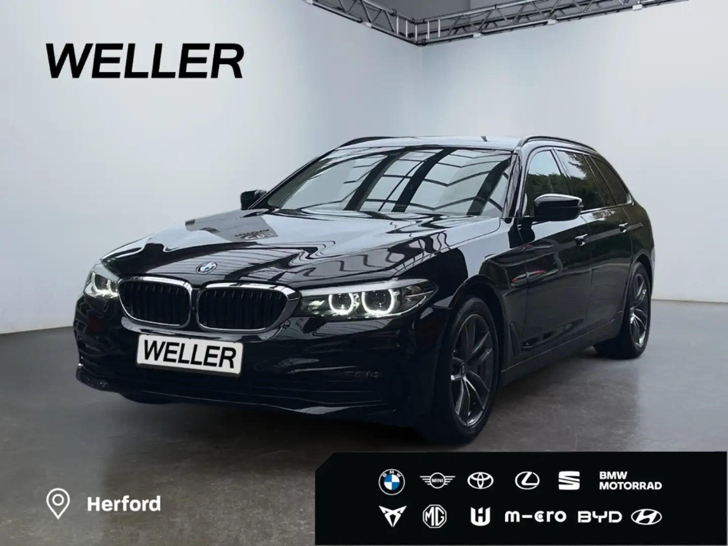 BMW 540 d xDrive Touring Aut. Sport Line *AHK*Navi* Schwarz - 1