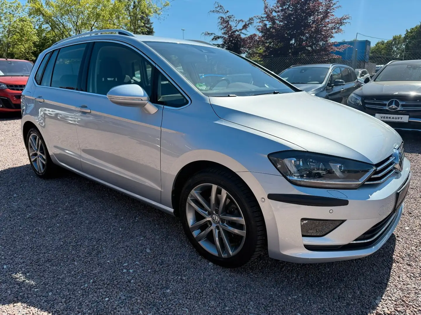 Volkswagen Golf Sportsvan VII Highline *ACC*SPUR*TOTW*RFK* Srebrny - 1