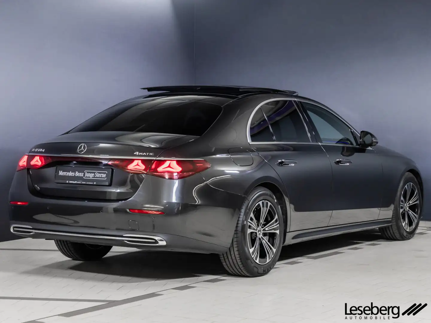 Mercedes-Benz E 450 E 450 d 4M Avantgarde DIG.LIGHT/Pano/Distro/360° Grau - 2