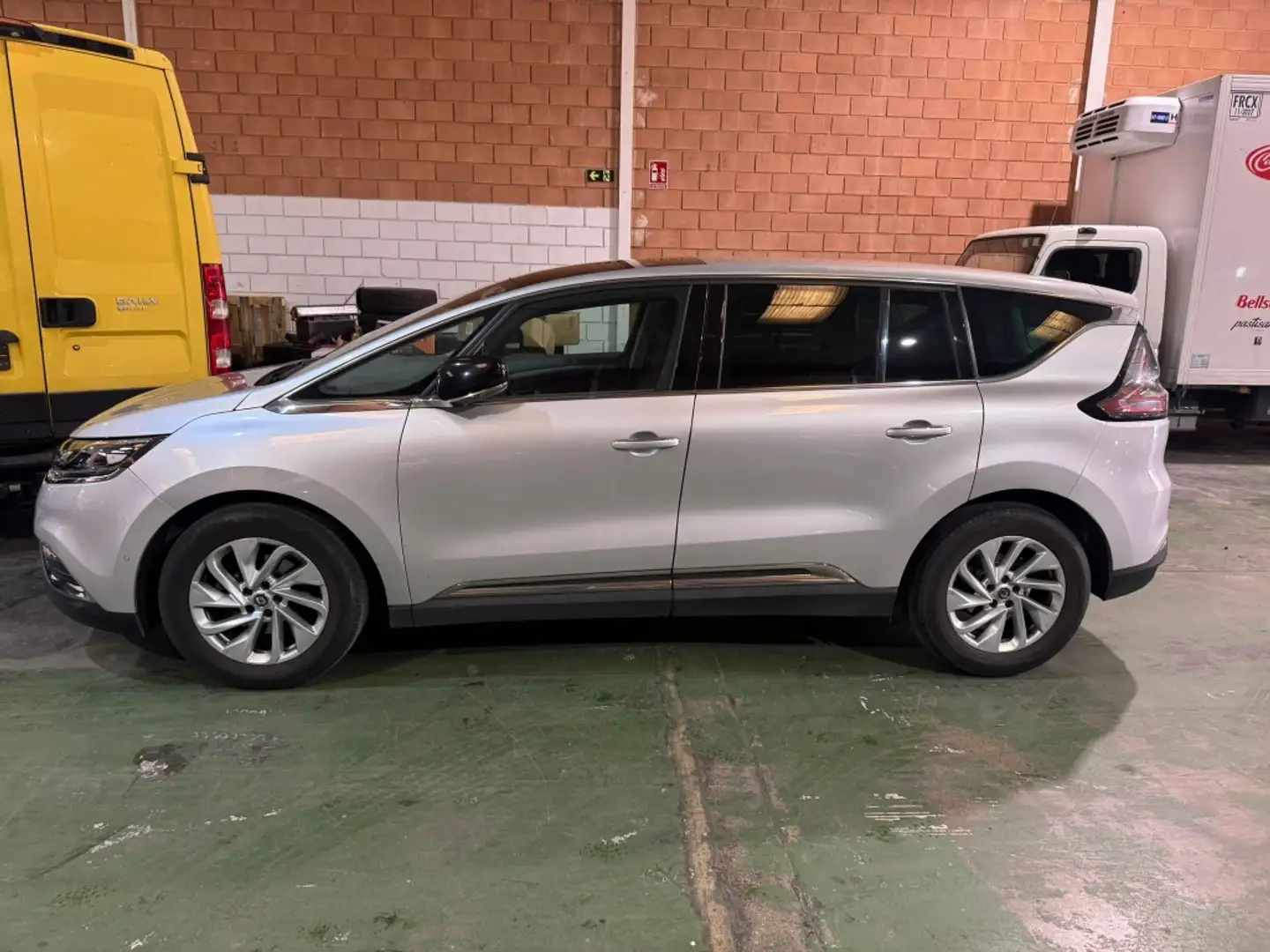 Renault Espace 1.6dCi TT Energy Zen EDC 118kW Gris - 1