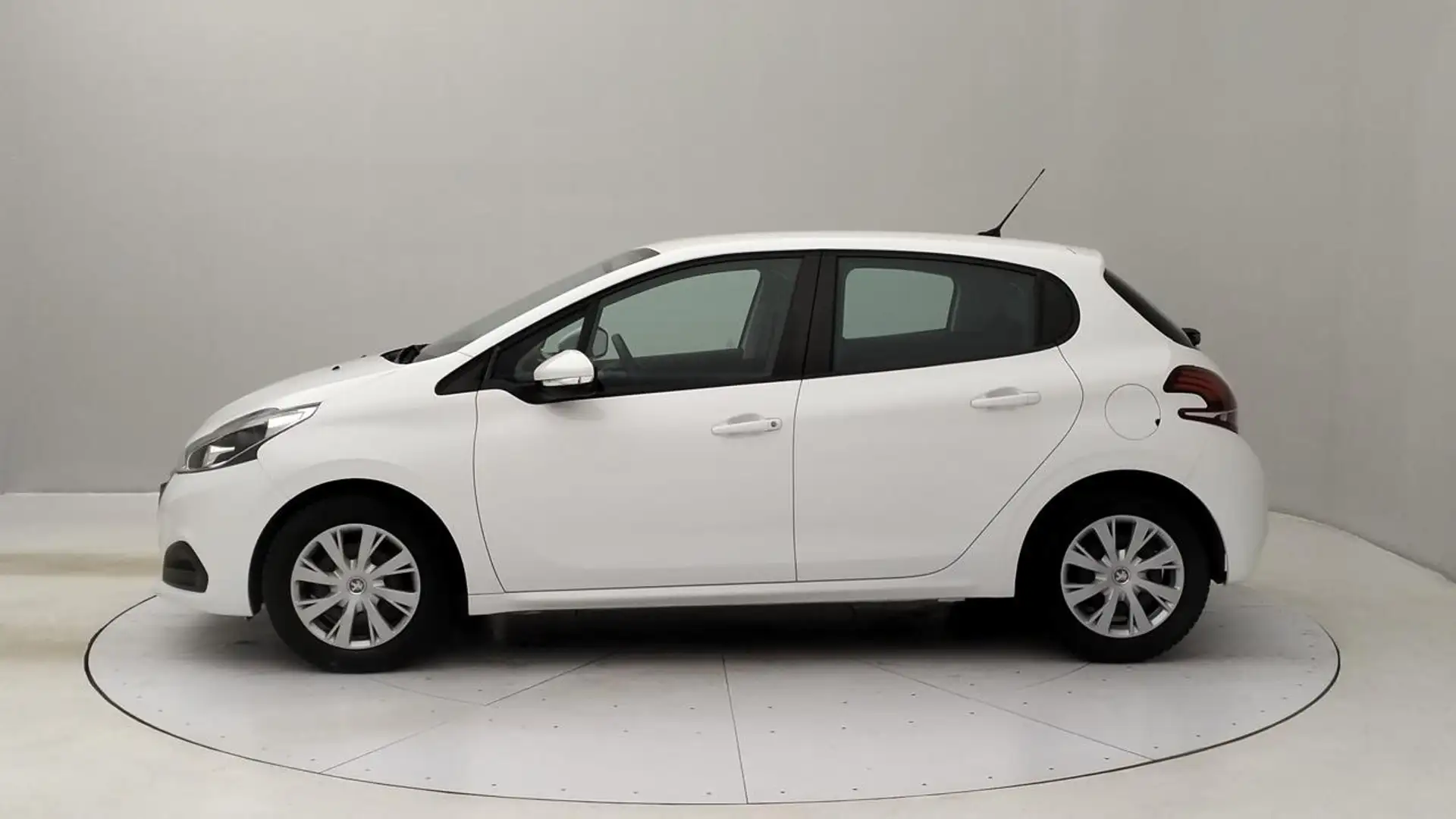 Peugeot 208 1.2 puretech Active s&s 82cv 5p neopatentati Bianco - 2