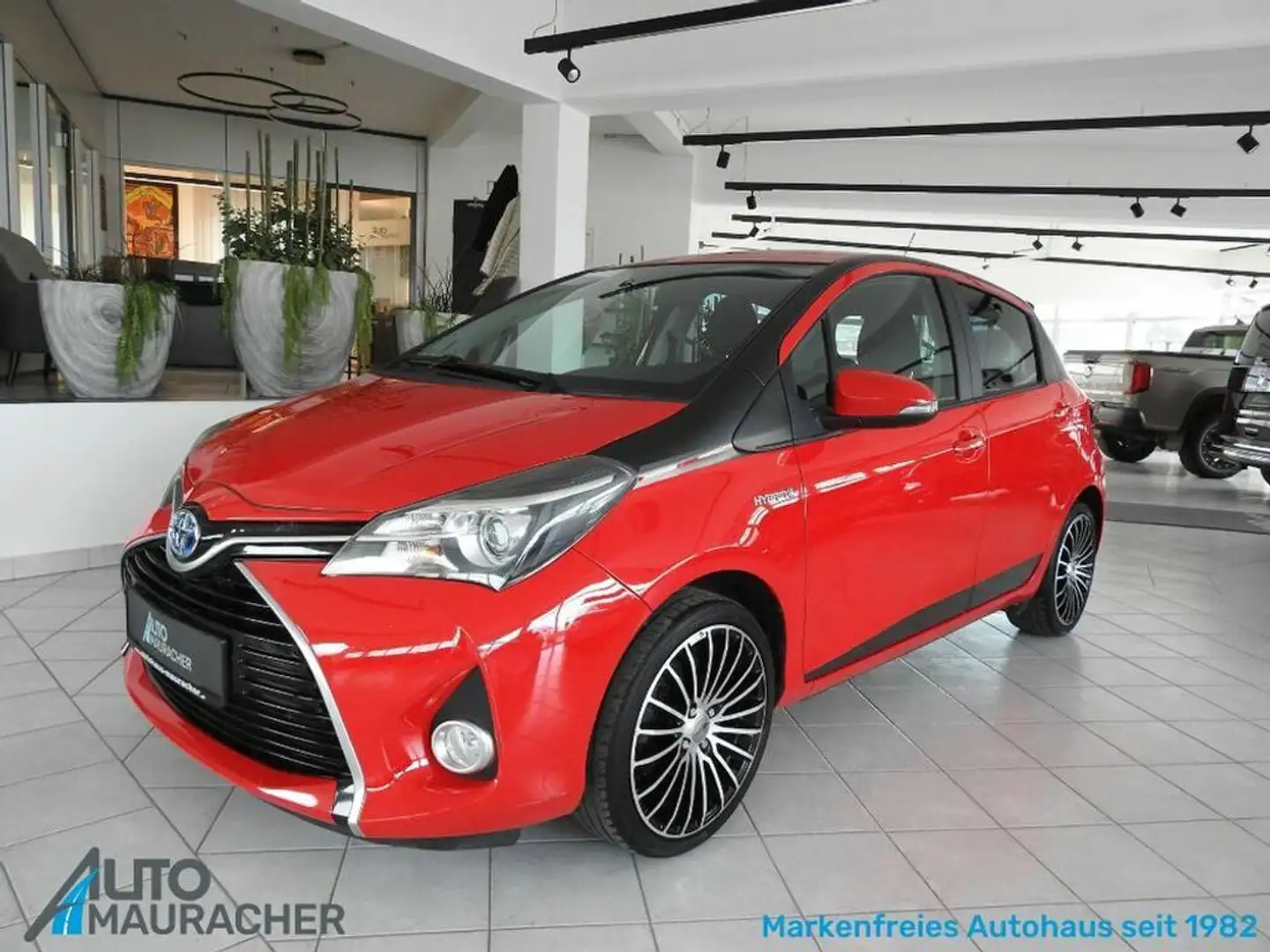 Toyota Yaris Active 1,5 VVT-i Hybrid*PICKERL NEU* Rouge - 1