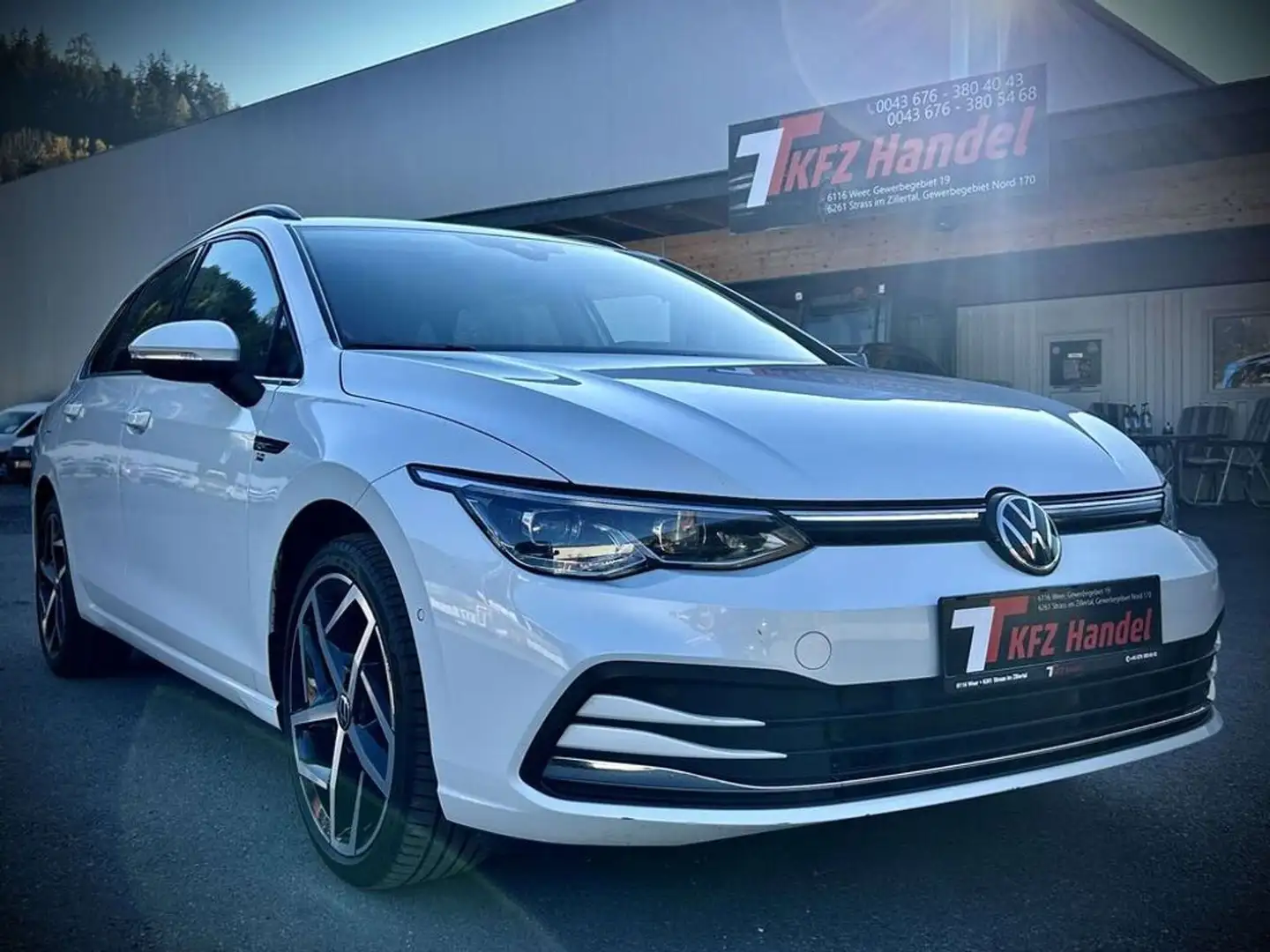 Volkswagen Golf Style ''ACC''Tot-Winkel''MASSAGE'' Weiß - 1