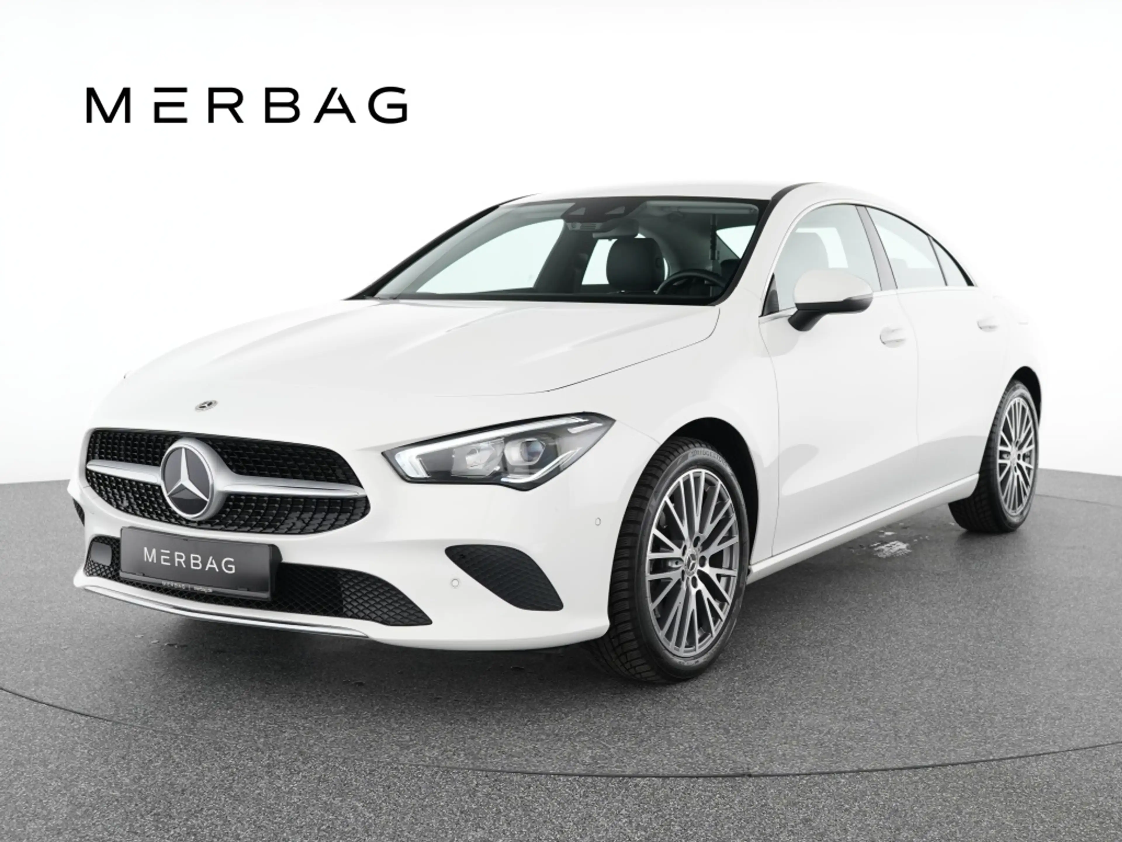 Mercedes-Benz CLA 200 Coupé Progressive Kamera LED MBUX Highend