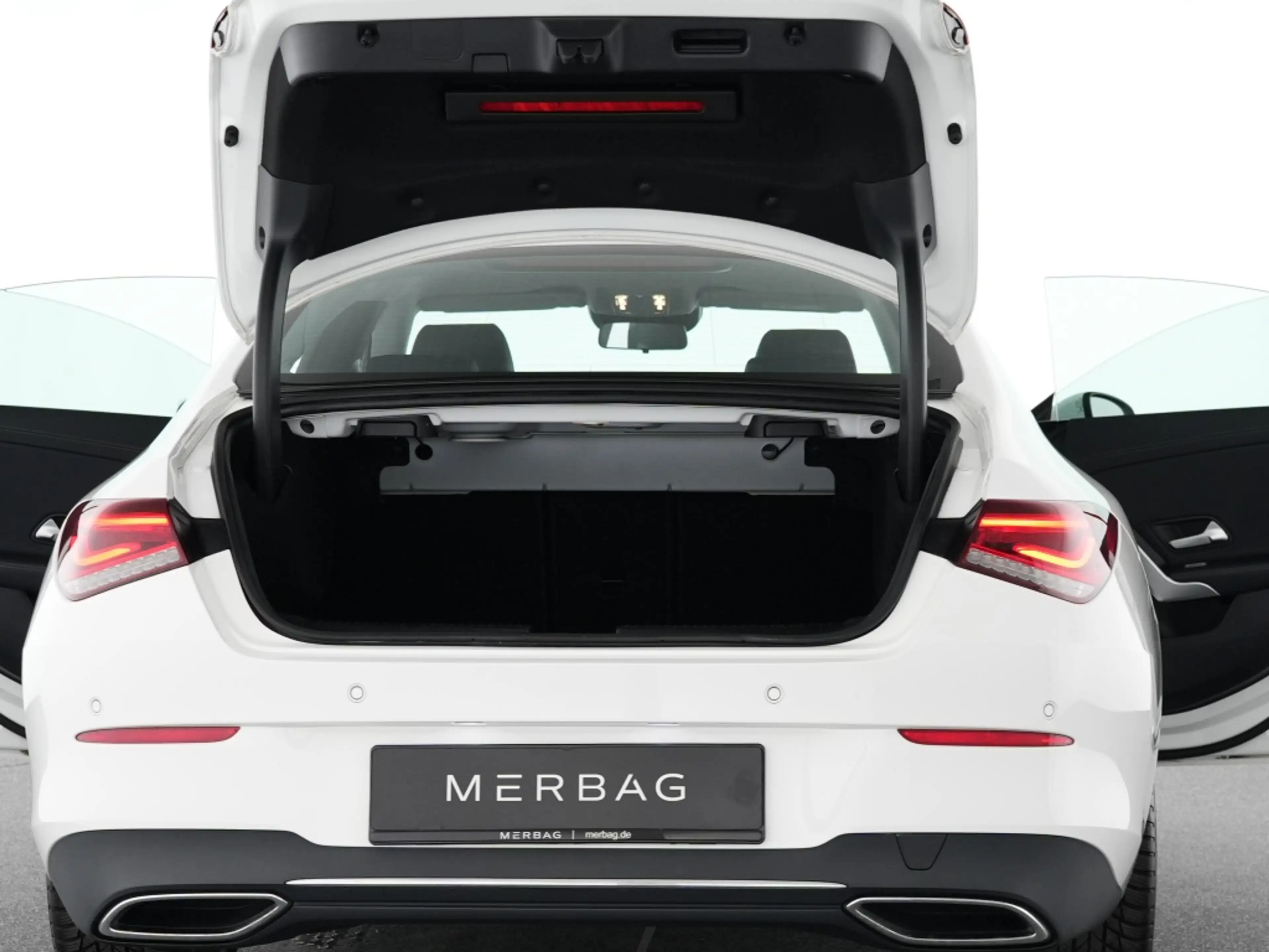 Mercedes-Benz CLA 200 Coupé Progressive Kamera LED MBUX Highend — photo 15