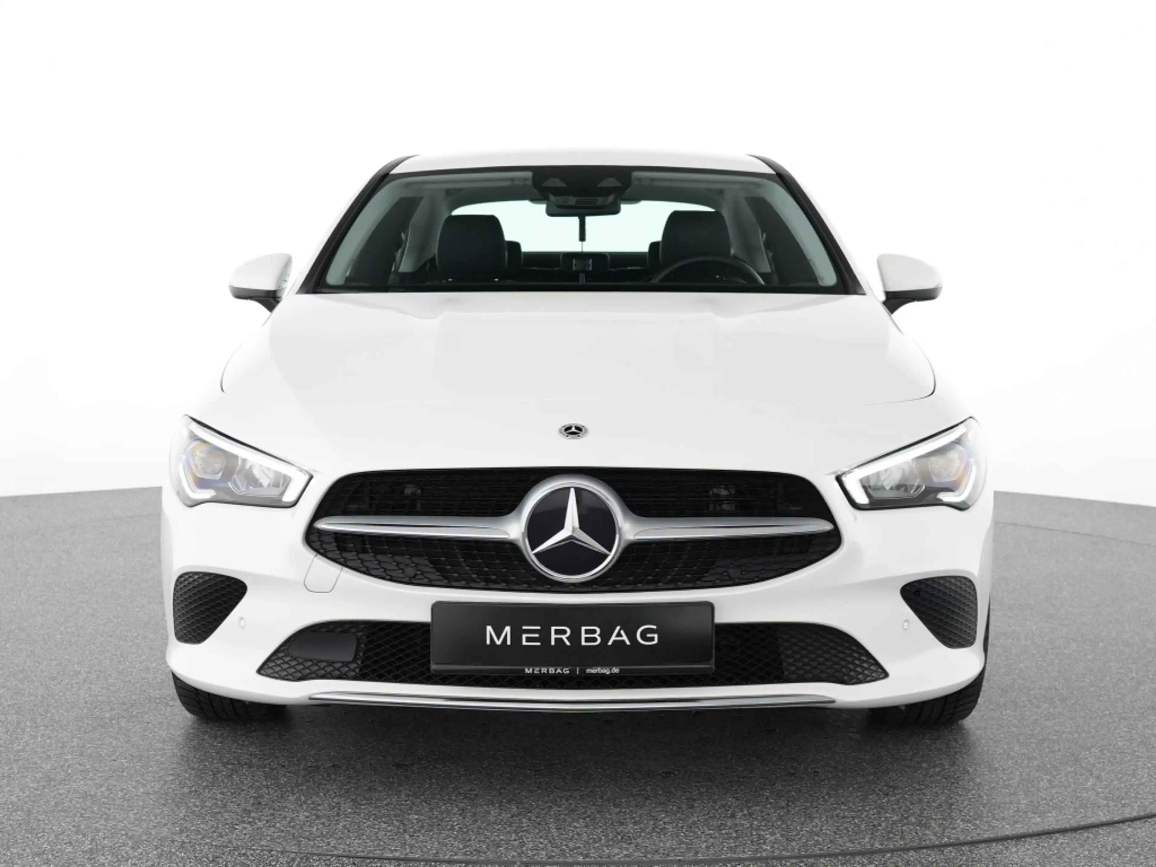 Mercedes-Benz CLA 200 Coupé Progressive Kamera LED MBUX Highend — photo 2
