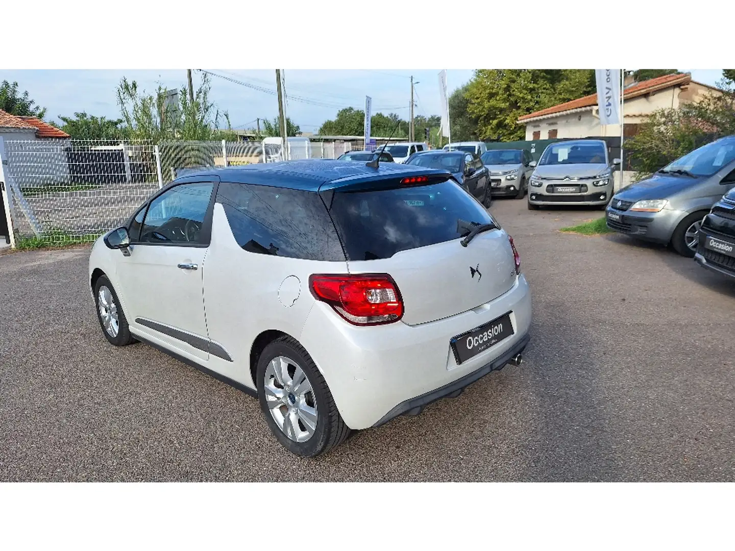 DS Automobiles DS 3 DS 3 PureTech 82 BVM5 Be Chic - 2