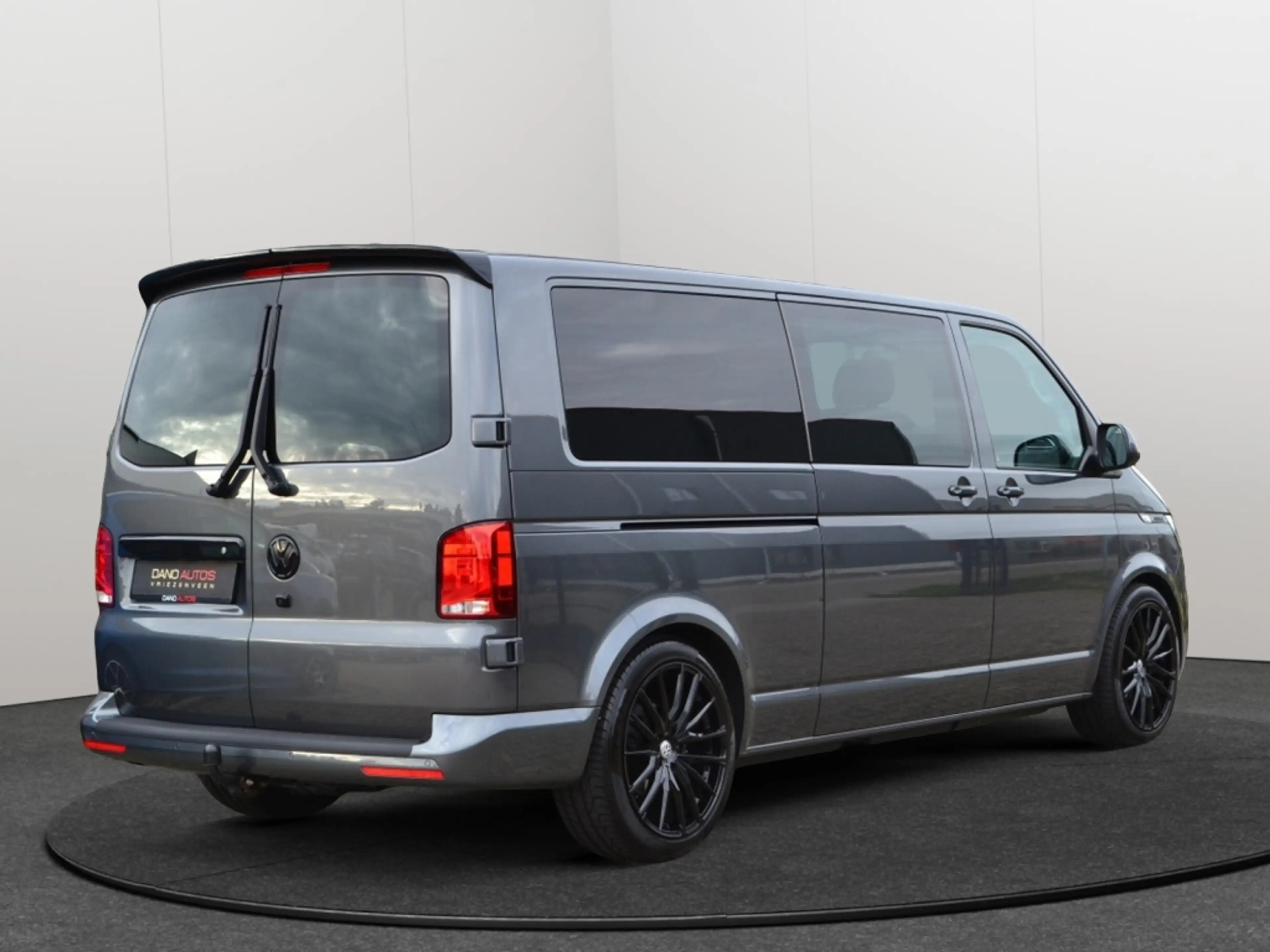 Volkswagen Transporter 2.0 TDI DSG L2H1 DC Bulli 180PK LED/Camera/20'' — photo 4
