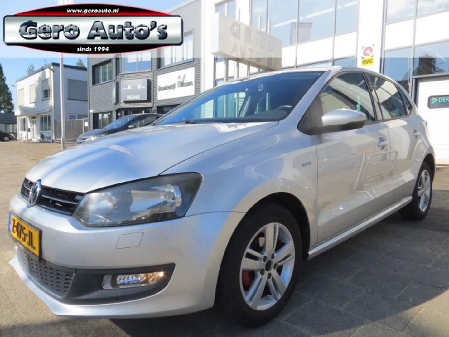 Volkswagen Polo 1.2-12V BlueMotion life uitvoering Comfortline 5dr Grijs - 1