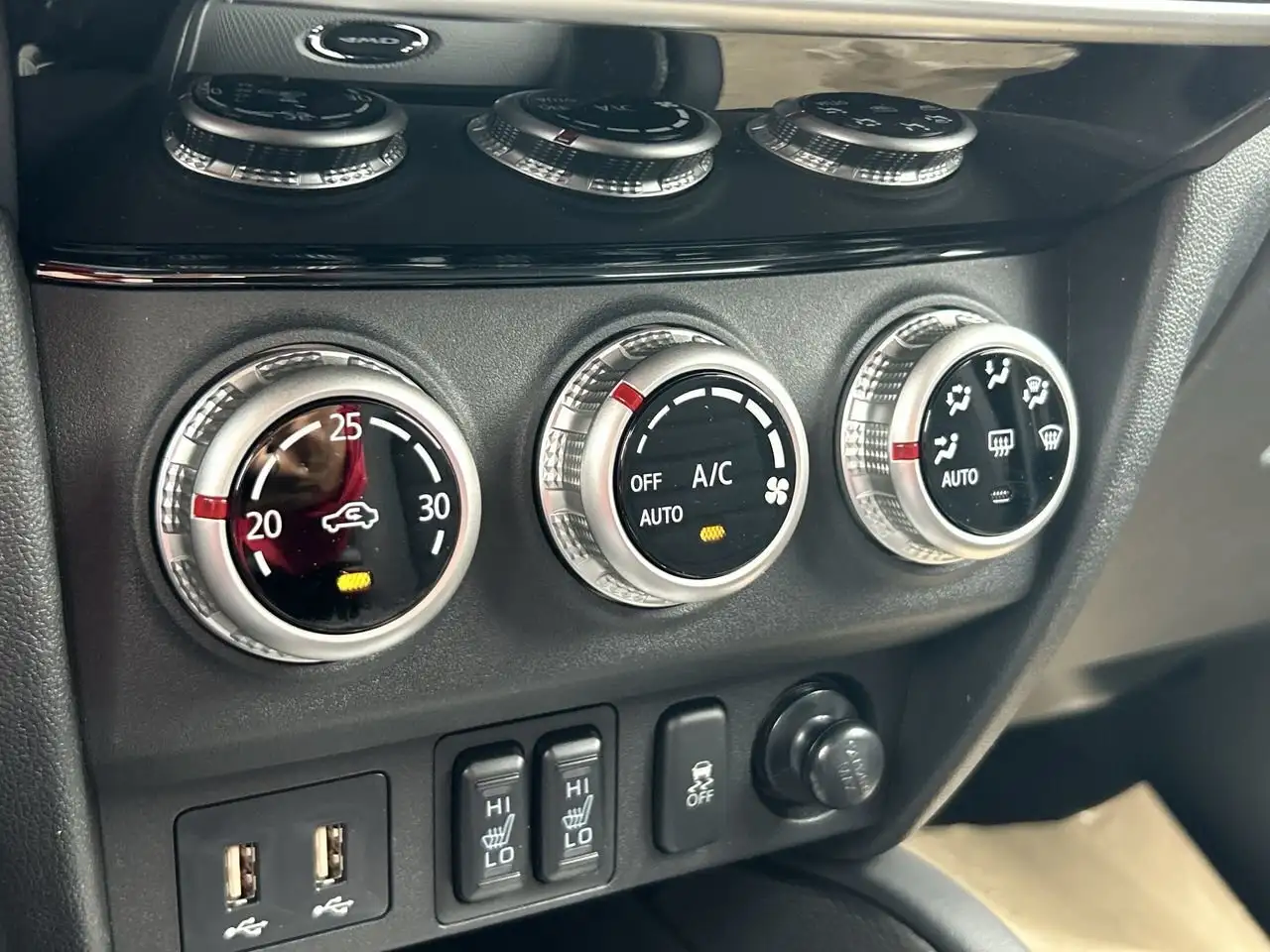 Mitsubishi RVR снимка Mitsubishi RVR