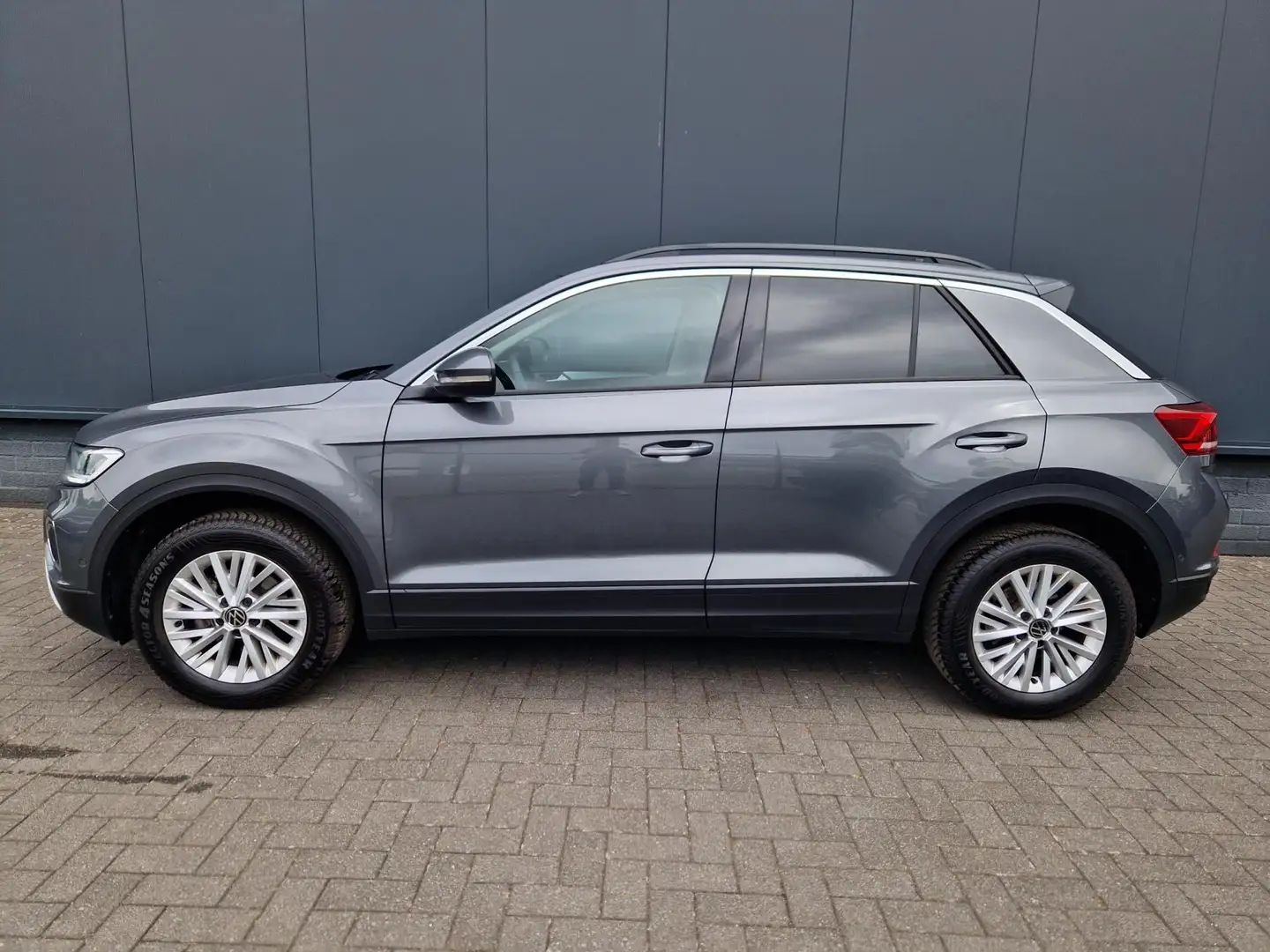Volkswagen T-Roc 1.0 TSI 116PK /1e eigenaar /garantie Grijs - 2