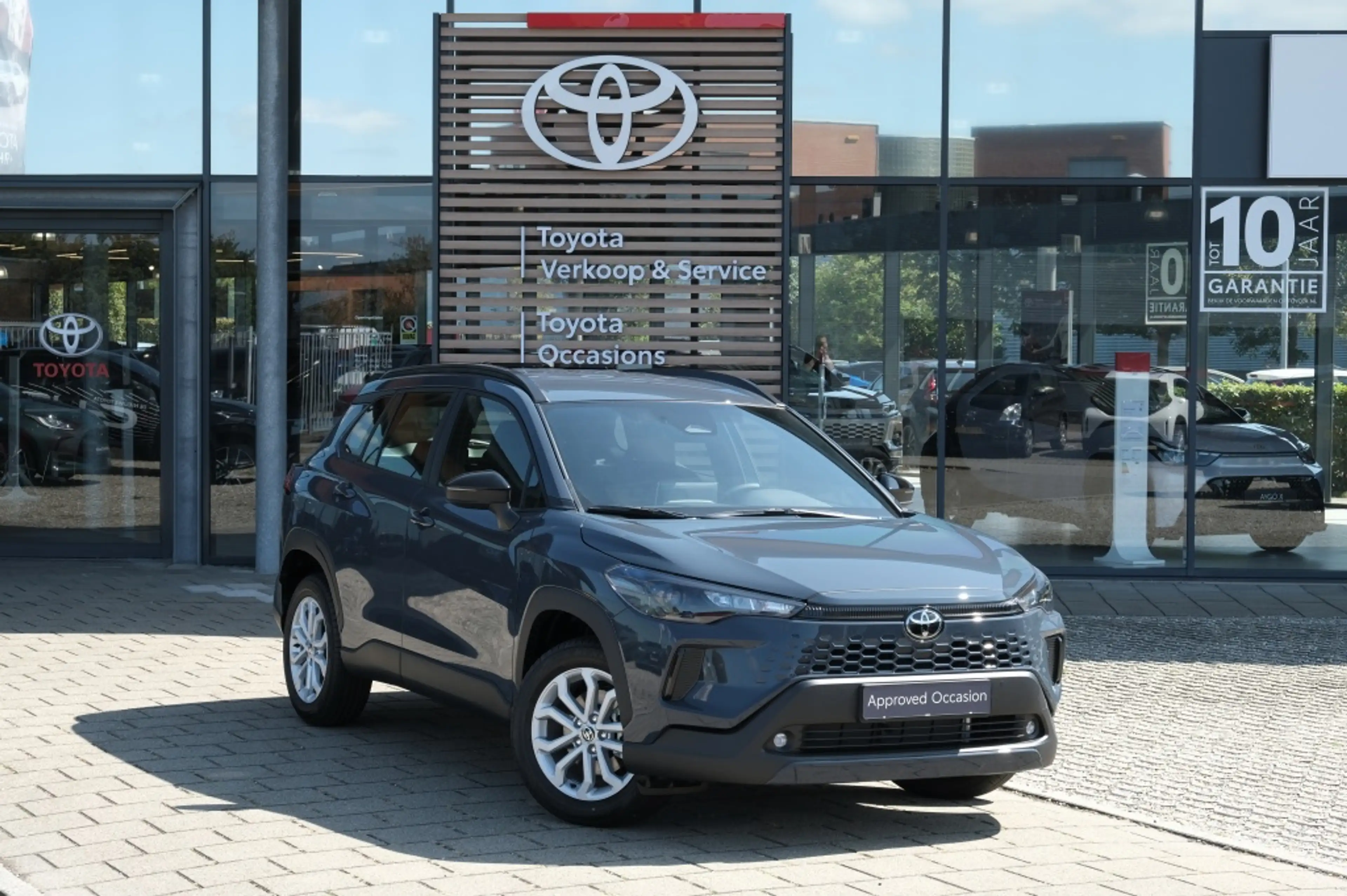 Toyota Corolla Cross Hybrid 140 Active Automaat | Safety Pack | Apple C — photo 2