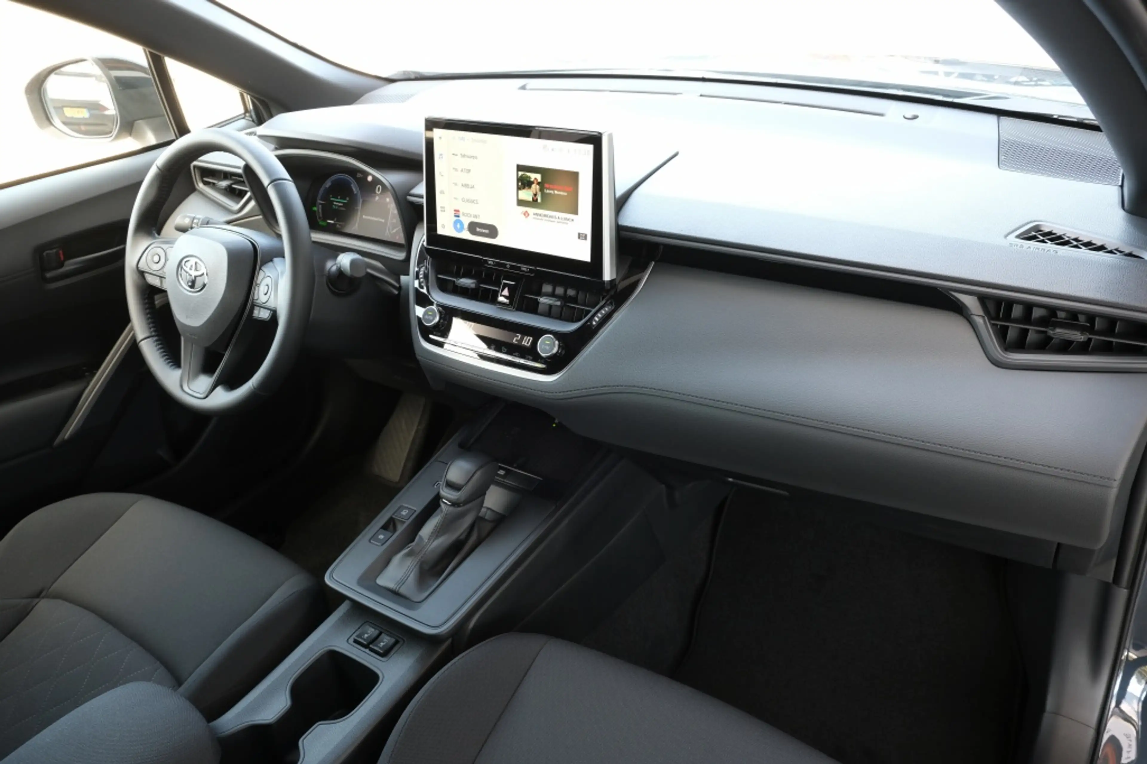 Toyota Corolla Cross Hybrid 140 Active Automaat | Safety Pack | Apple C — photo 11