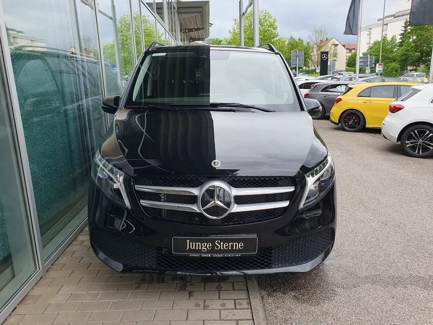 Mercedes-Benz V 250 d EDITION Extralang XL *DISTRONIC*LED*EASY Fekete - 2
