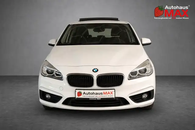 BMW 2 Series view 9