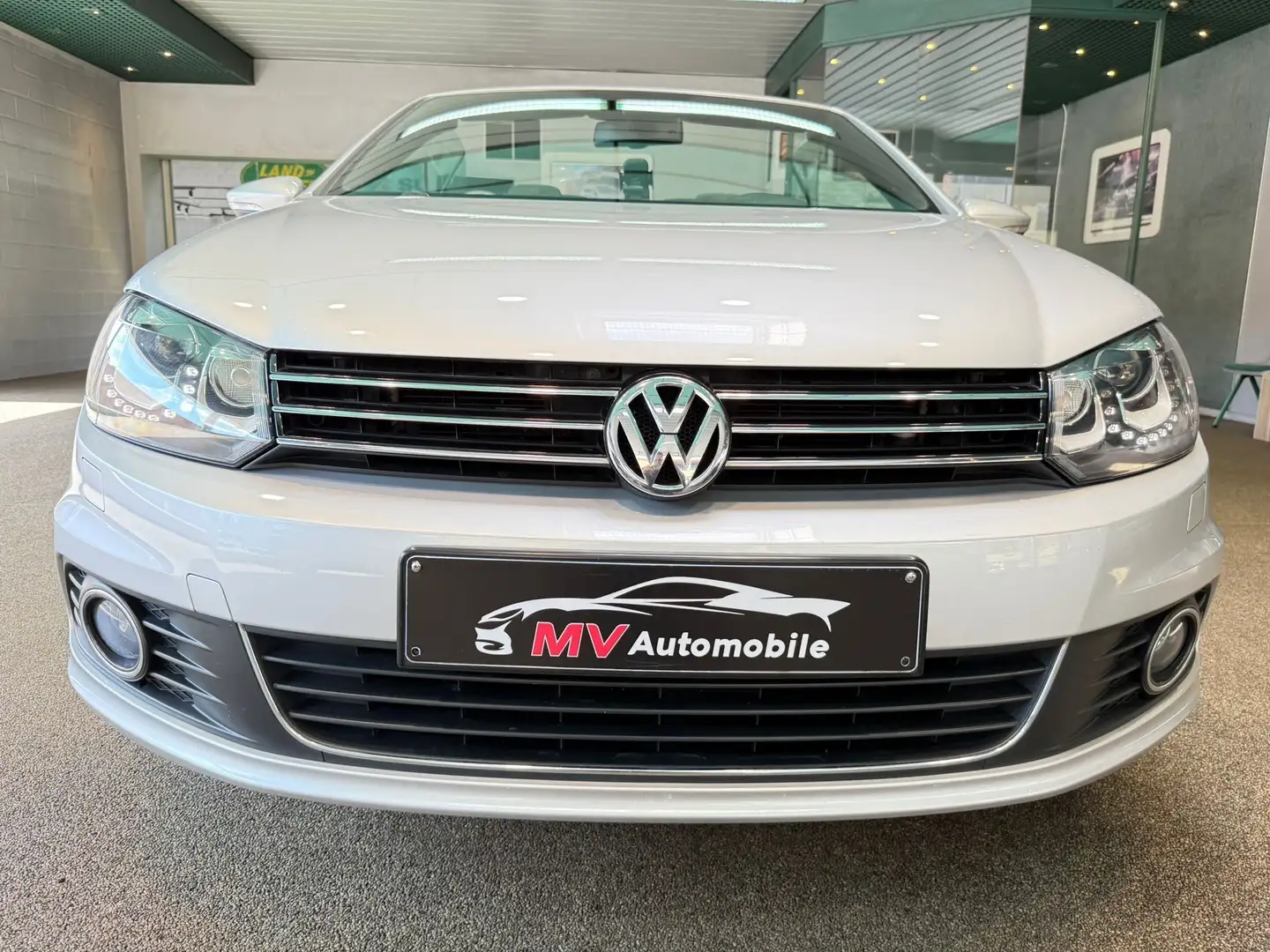 Volkswagen Eos 1.4TSI BMT * Xenon * Navi * Cuir * 1er prop * Clim Grijs - 2